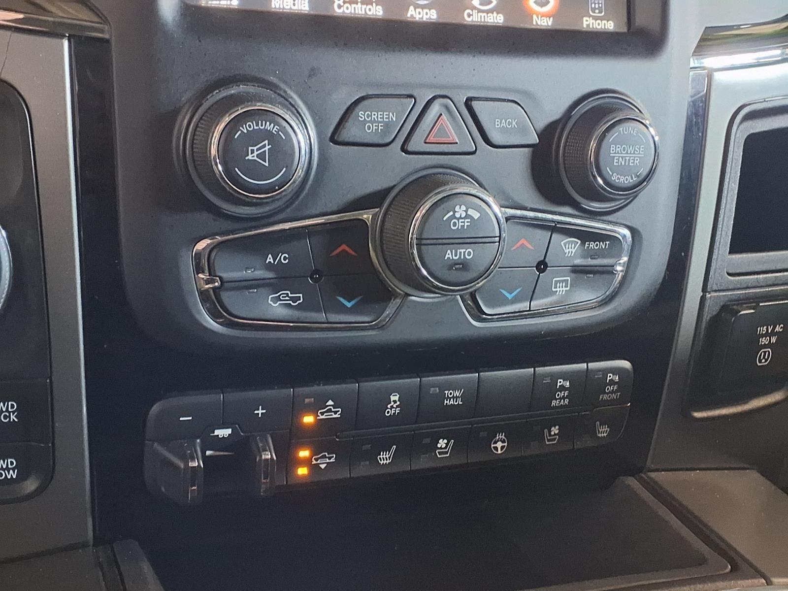 2015 Ram 1500 Sport - Brilliant Black Crystal Pearl exterior view 20