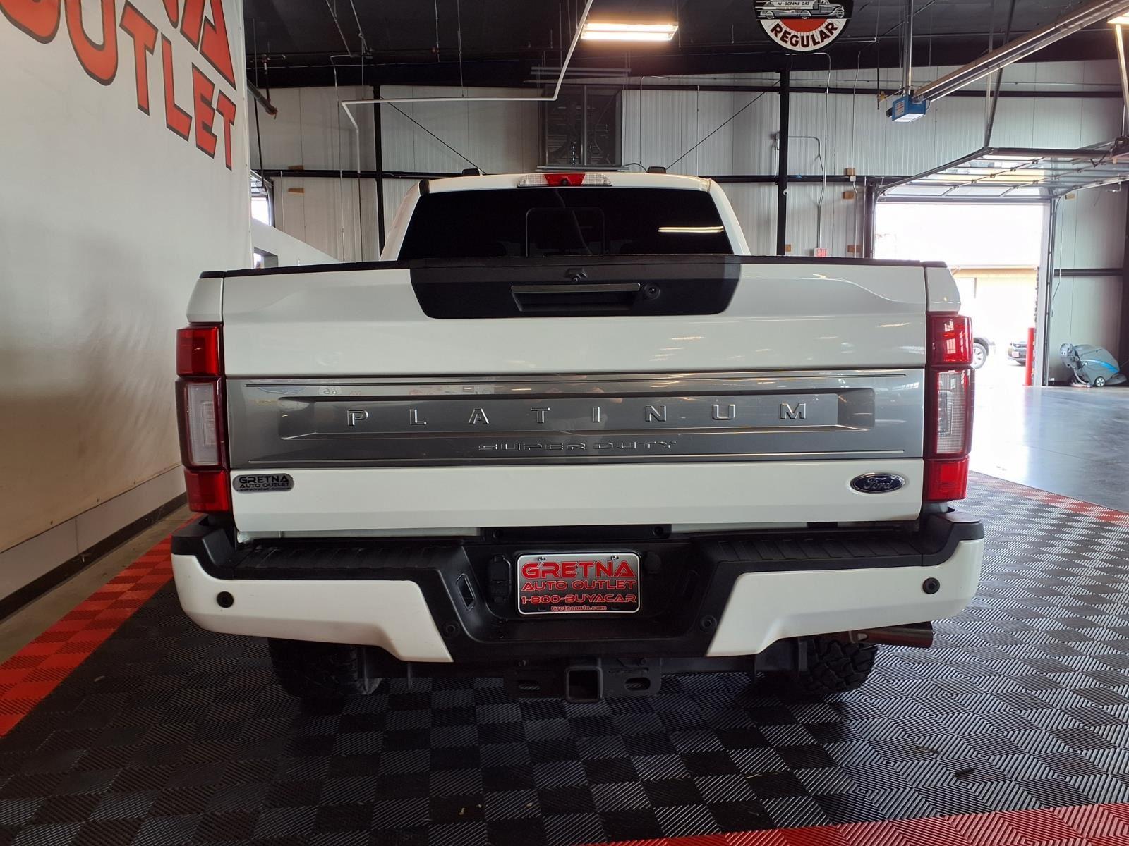2020 Ford Super Duty F-250 SRW Platinum - Star White Metallic Tri-Coat exterior view 5