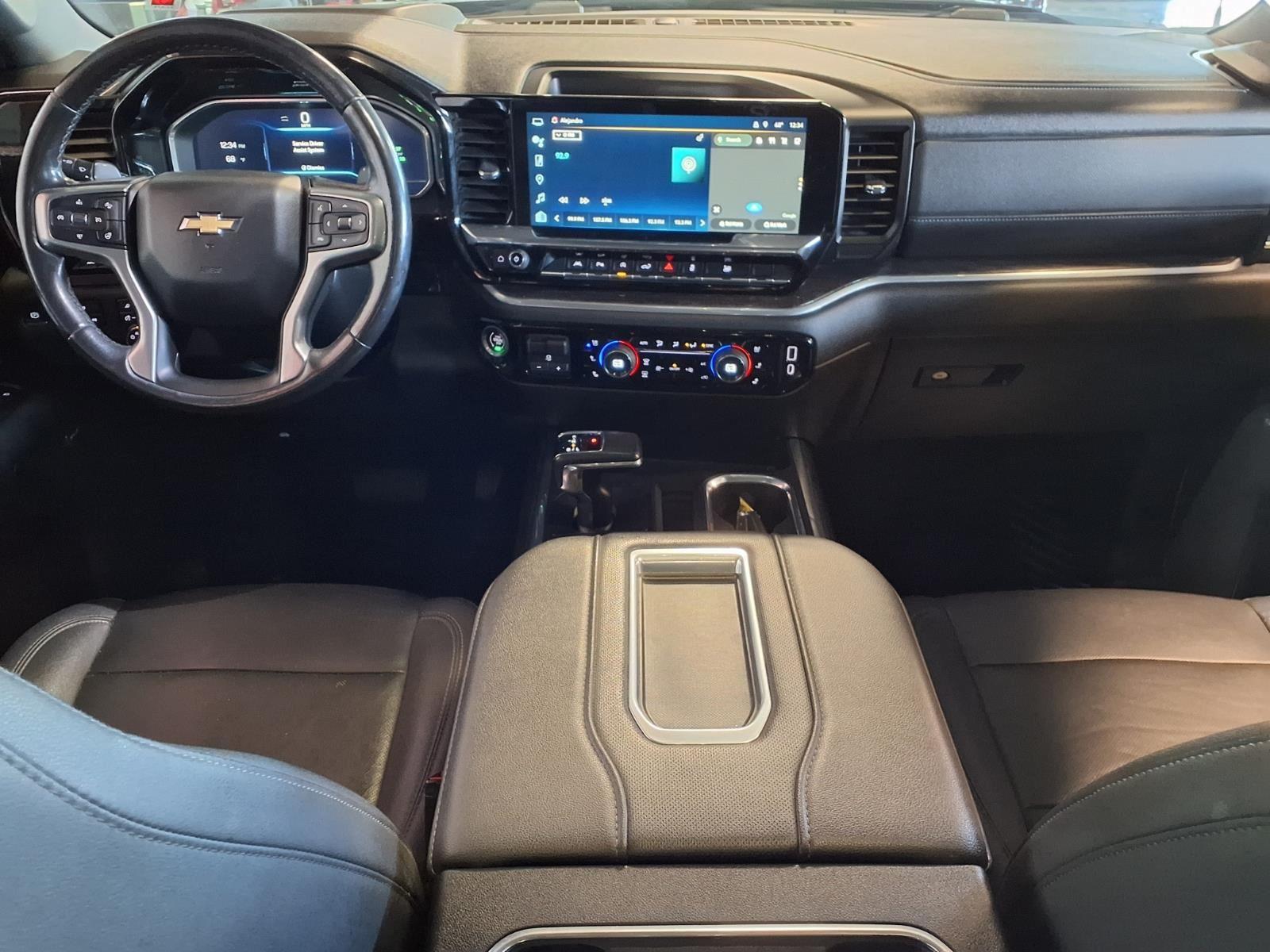 2022 Chevrolet Silverado 1500 LTZ - Black exterior view 15