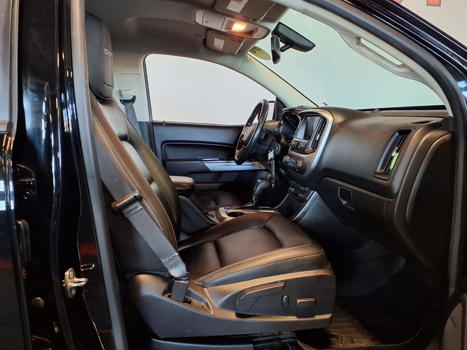 2021 Chevrolet Colorado 4WD ZR2 - Black exterior view 12