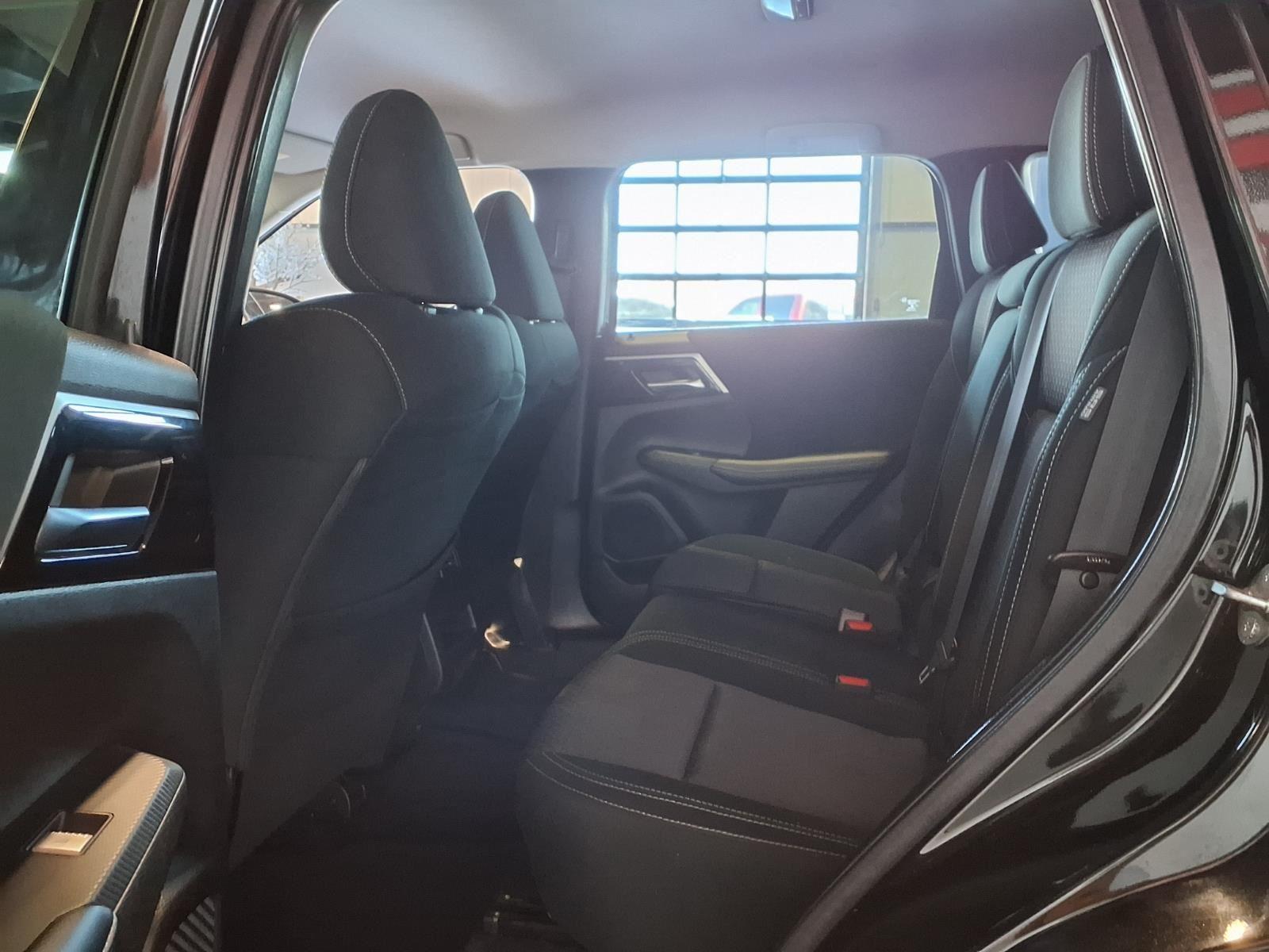 2022 Mitsubishi Outlander ES - Labrador Black Pearl exterior view 10