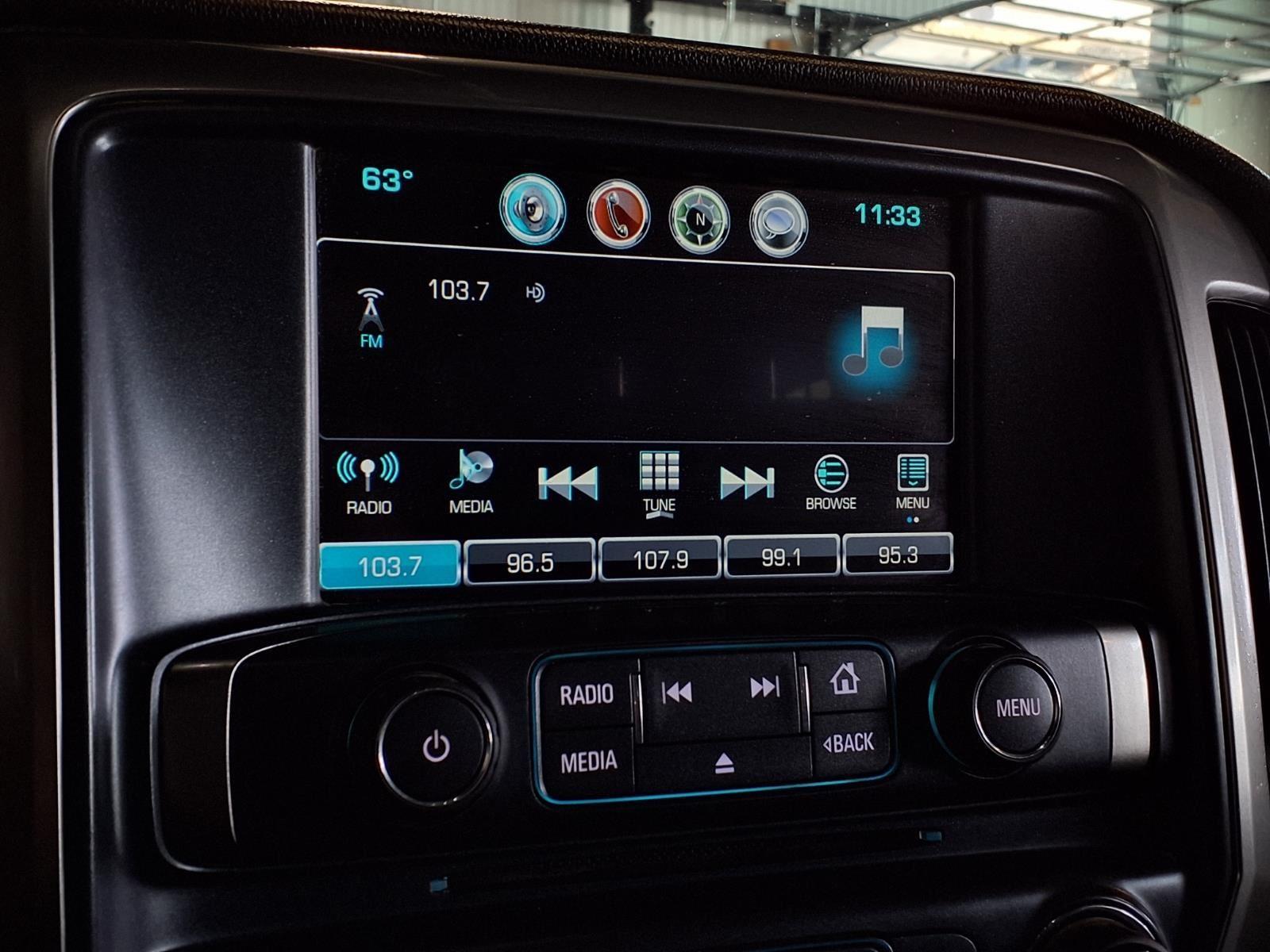 2018 Chevrolet Silverado 1500 LT - Graphite Metallic exterior view 19