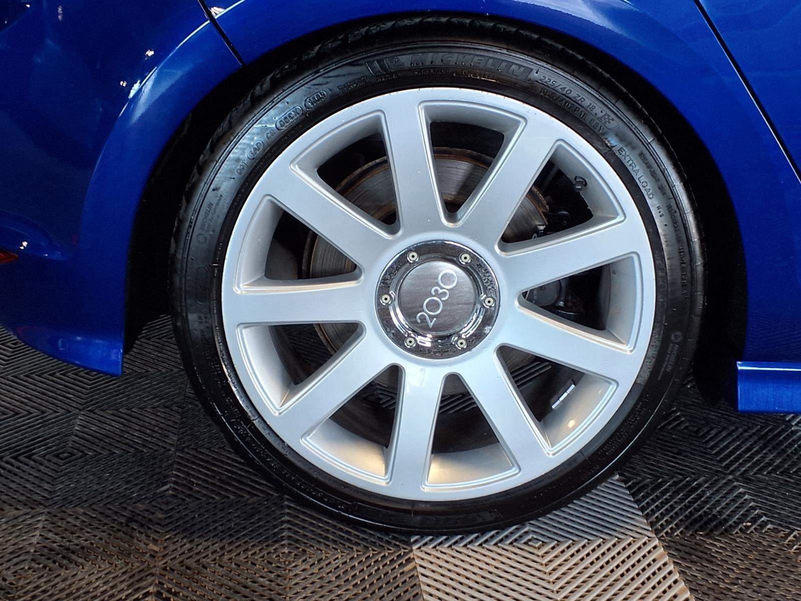 2017 Volkswagen Golf R - Lapiz Blue Metallic exterior view 8