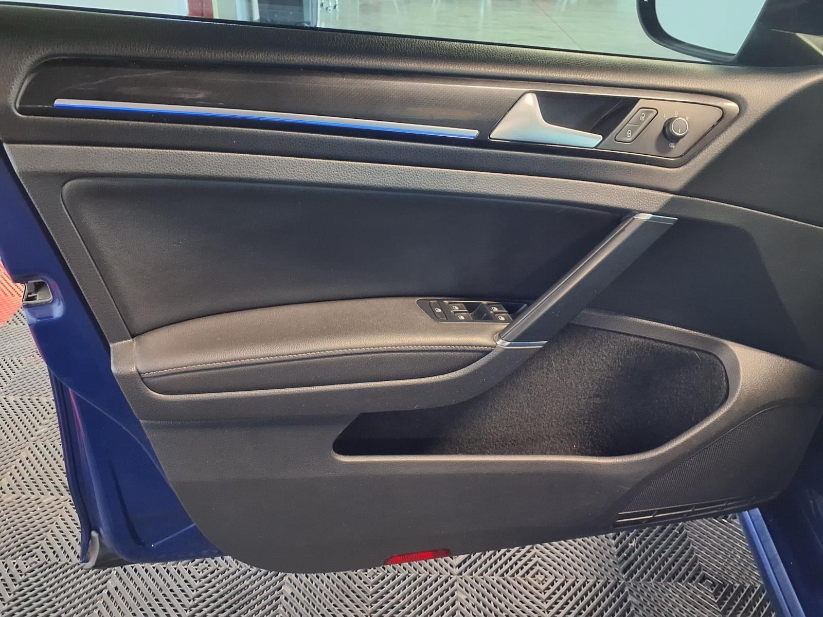 2017 Volkswagen Golf R - Lapiz Blue Metallic exterior view 16