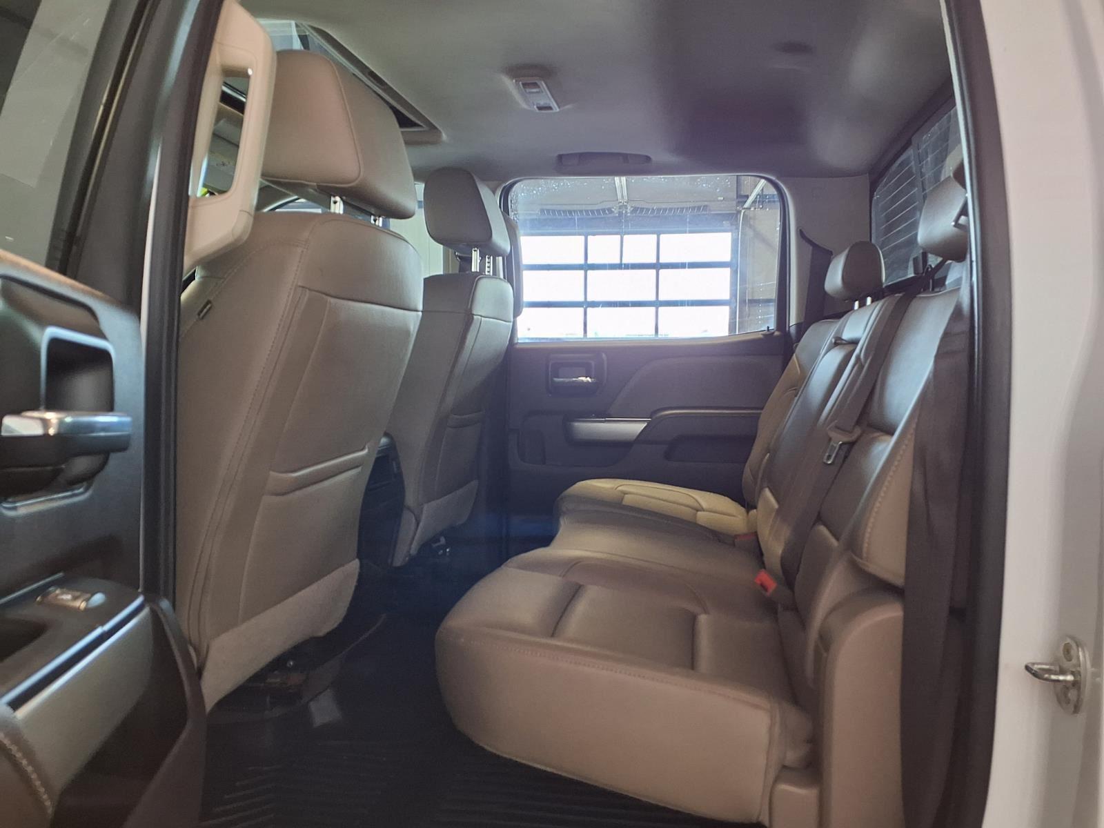 2018 Chevrolet Silverado 2500HD LTZ - Iridescent Pearl Tricoat exterior view 14