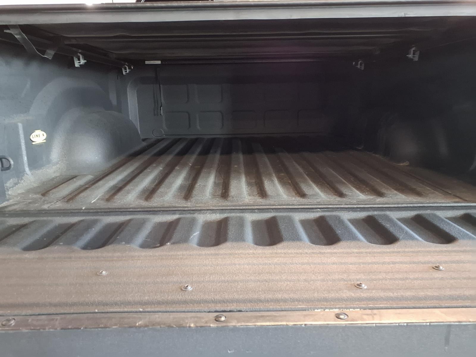 2018 Ram 1500 Big Horn - Brilliant Black Crystal Pearlcoat exterior view 5