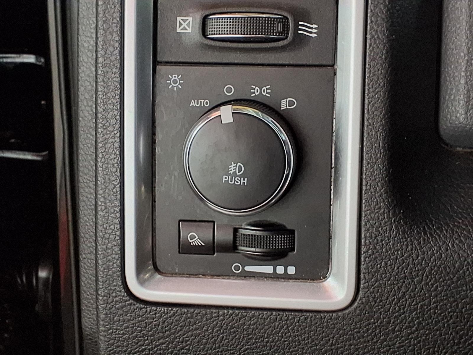 2018 Ram 1500 Big Horn - Brilliant Black Crystal Pearlcoat exterior view 17