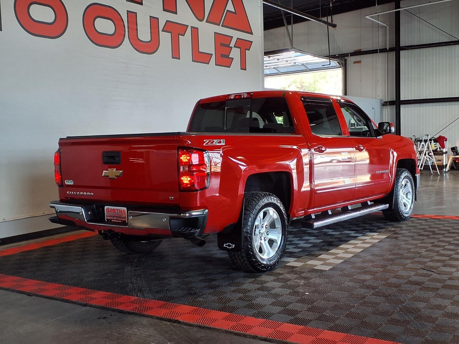 2015 Chevrolet Silverado 1500 LT - Victory Red exterior view 7