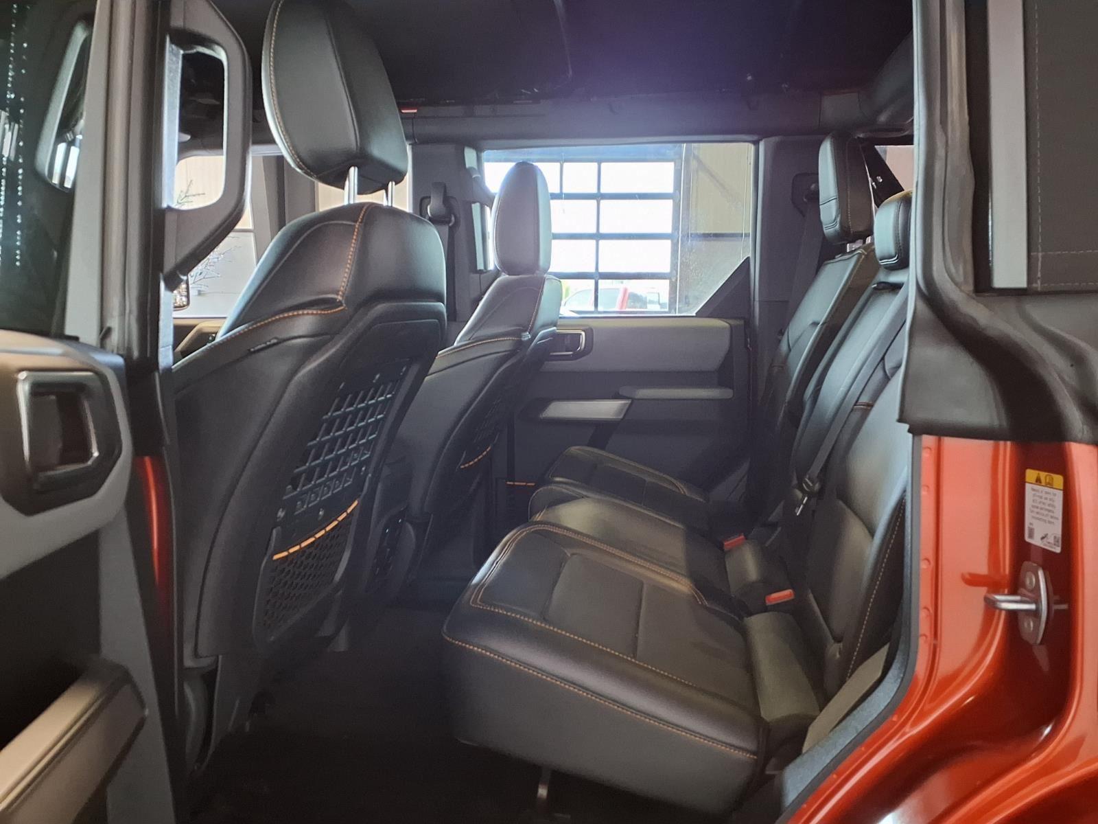 2022 Ford Bronco Badlands - Hot Pepper Red Metallic Tinted Clearcoat exterior view 13