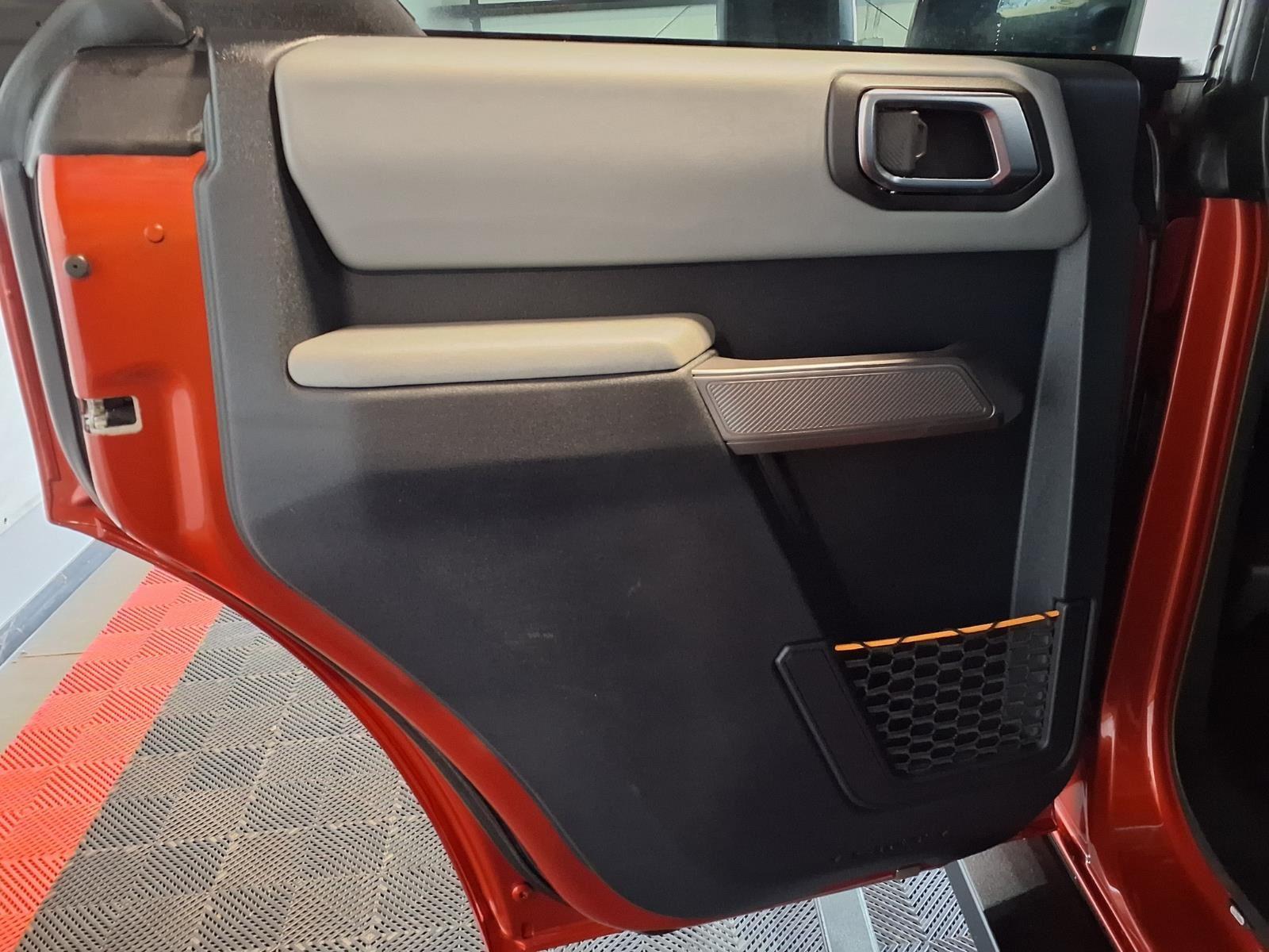 2022 Ford Bronco Badlands - Hot Pepper Red Metallic Tinted Clearcoat exterior view 14