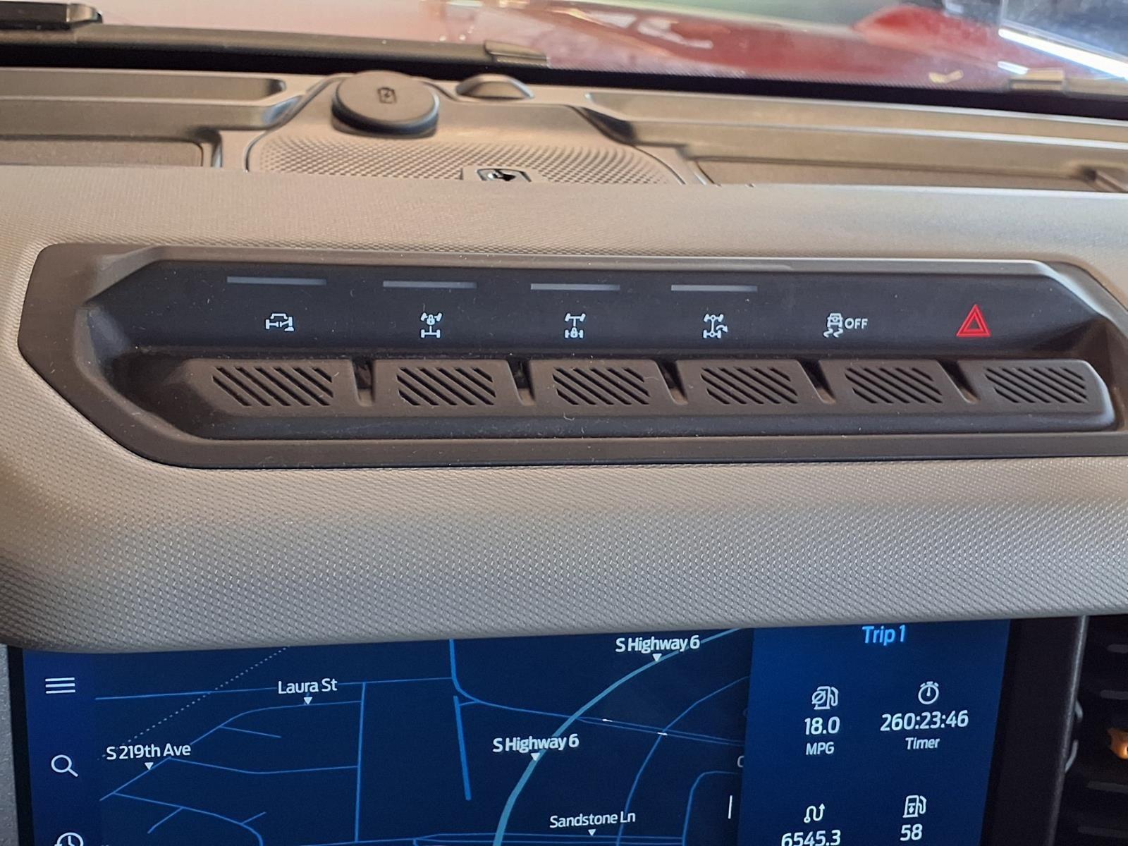 2022 Ford Bronco Badlands - Hot Pepper Red Metallic Tinted Clearcoat exterior view 19