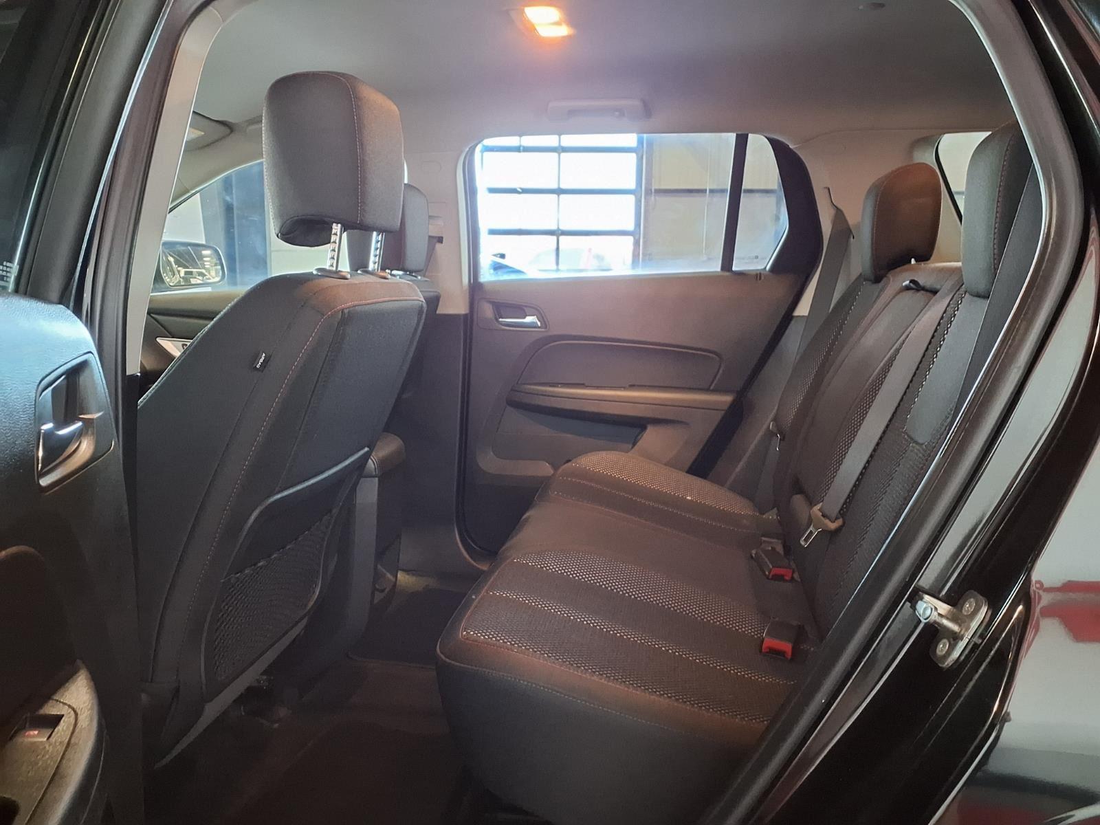 2017 GMC Terrain SLE - Ebony Twilight Metallic exterior view 12