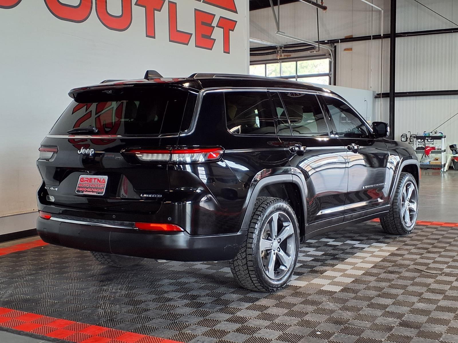 2021 Jeep Grand Cherokee L Limited - Diamond Black Crystal Pearlcoat exterior view 8