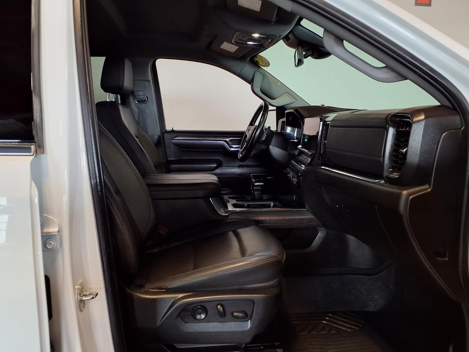 2024 Chevrolet Silverado 1500 LTZ - Summit White exterior view 10