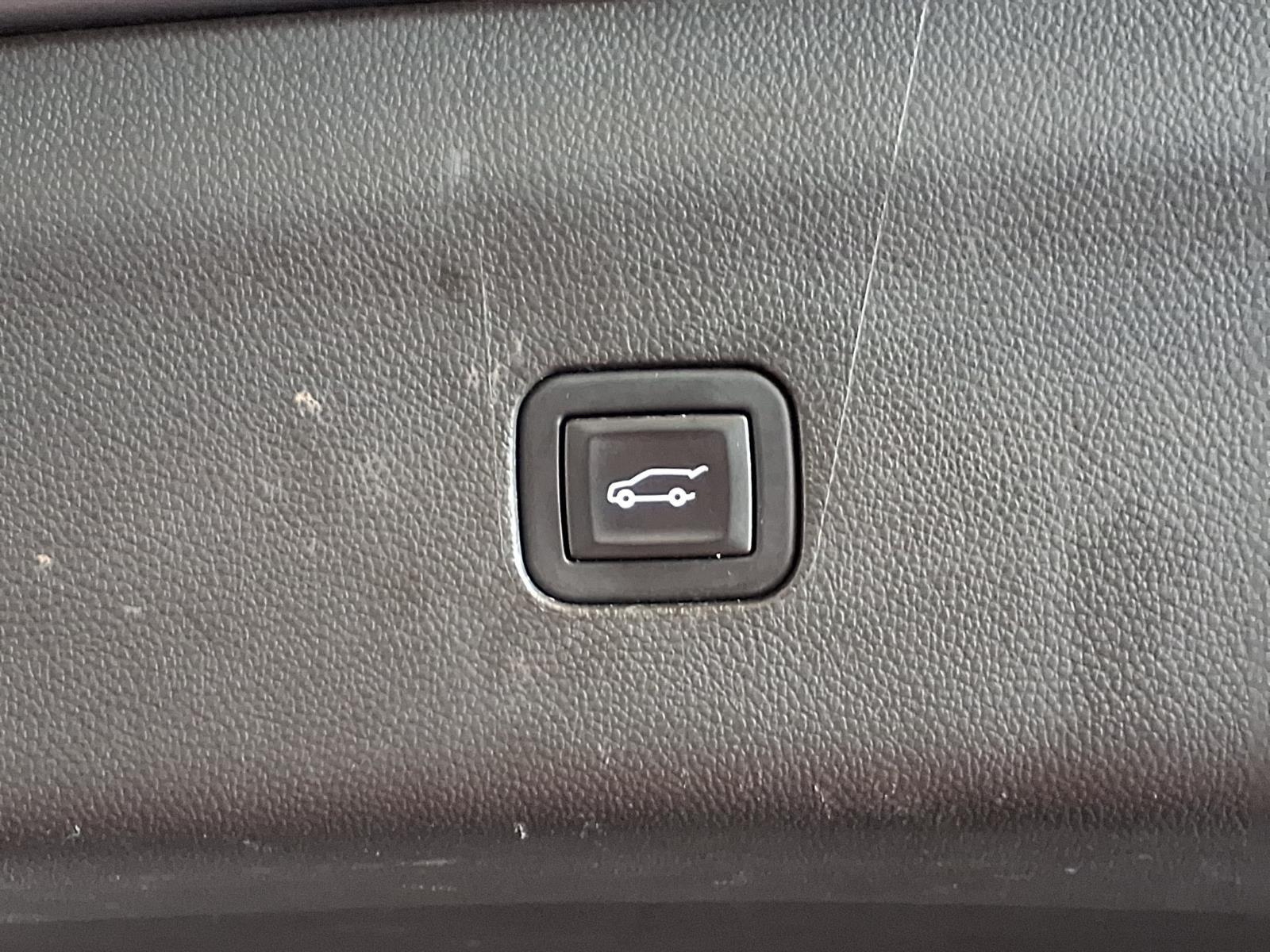 2023 Buick Enclave Avenir - Moonstone Gray Metallic exterior view 7