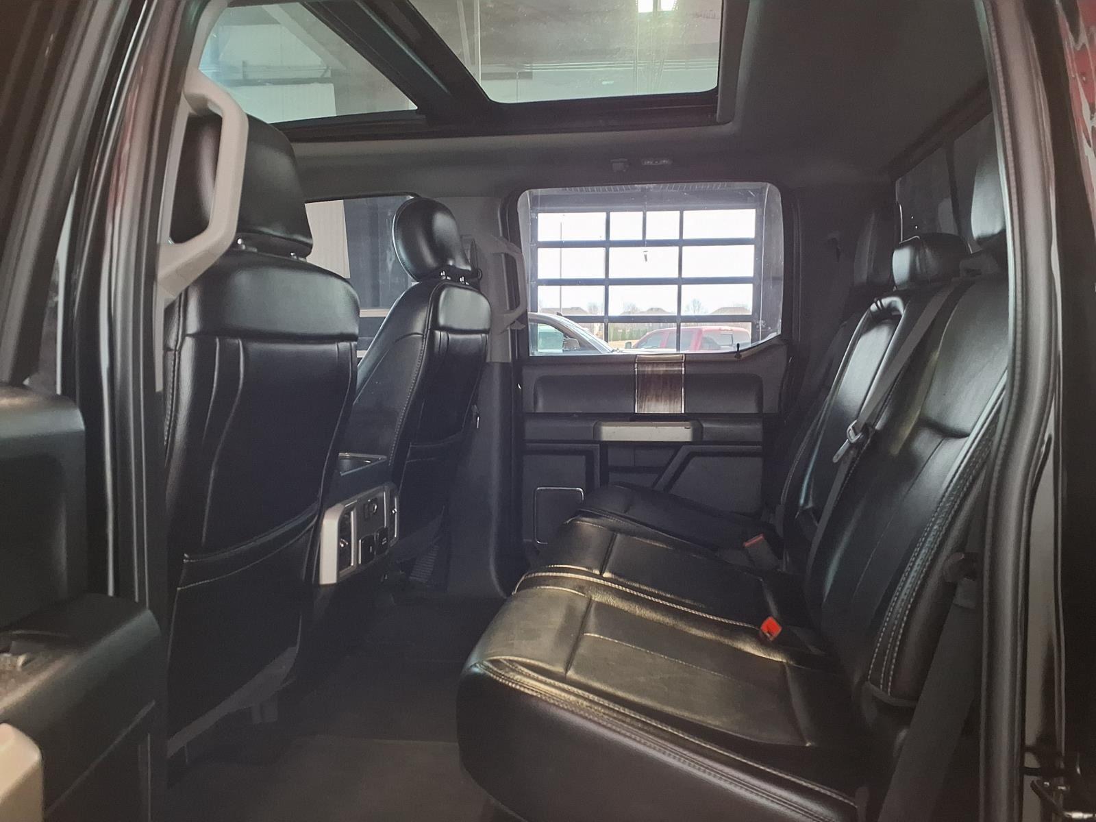 2018 Ford F-150 LARIAT - Shadow Black exterior view 13