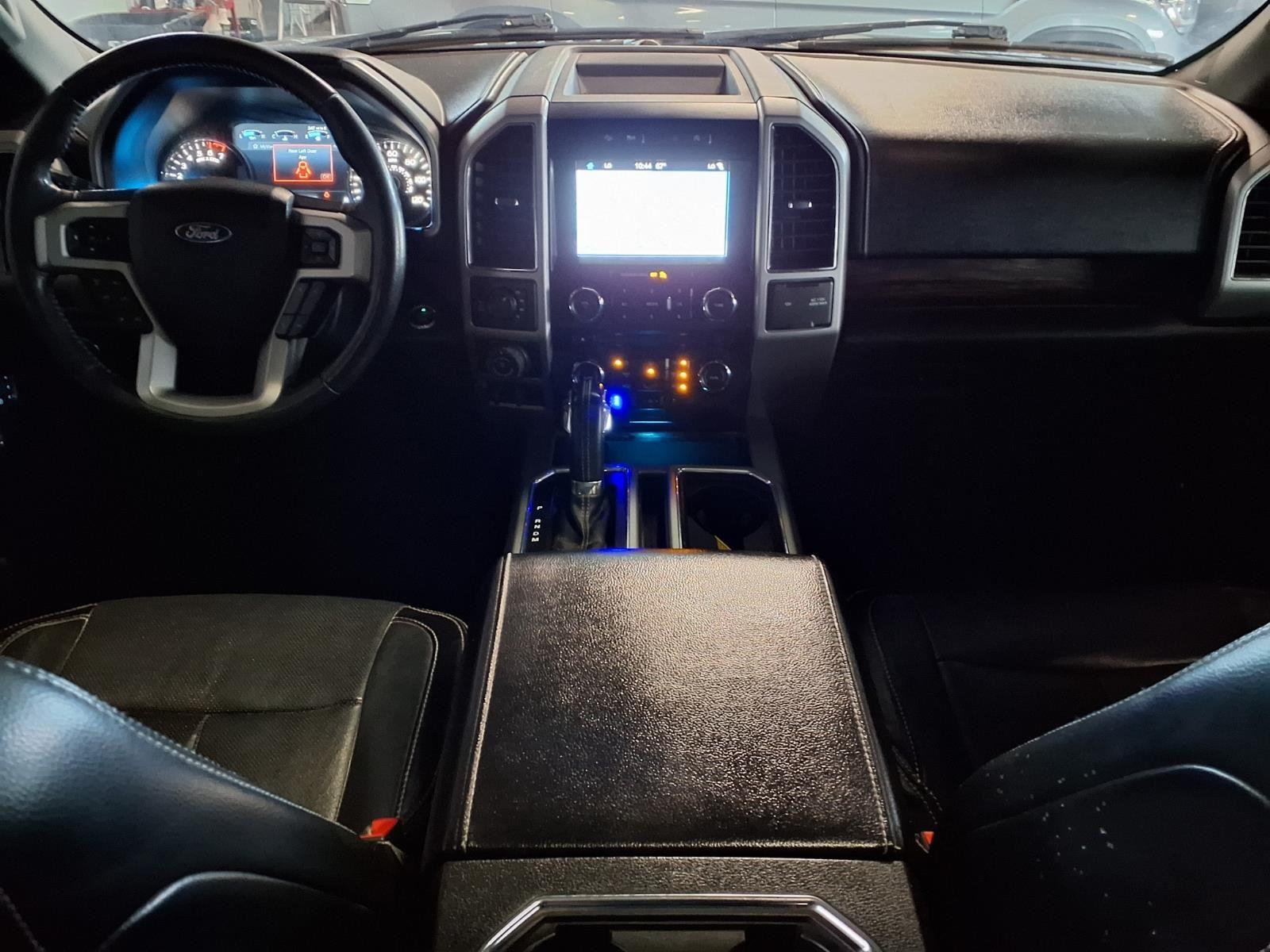 2018 Ford F-150 LARIAT - Shadow Black exterior view 15