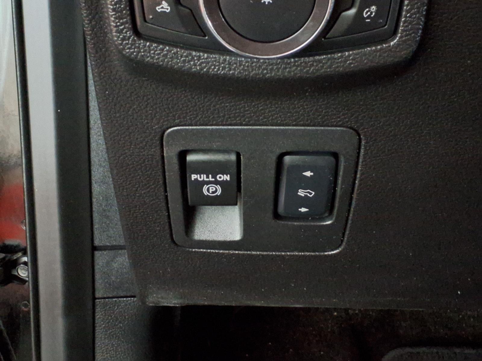 2018 Ford F-150 LARIAT - Shadow Black exterior view 19