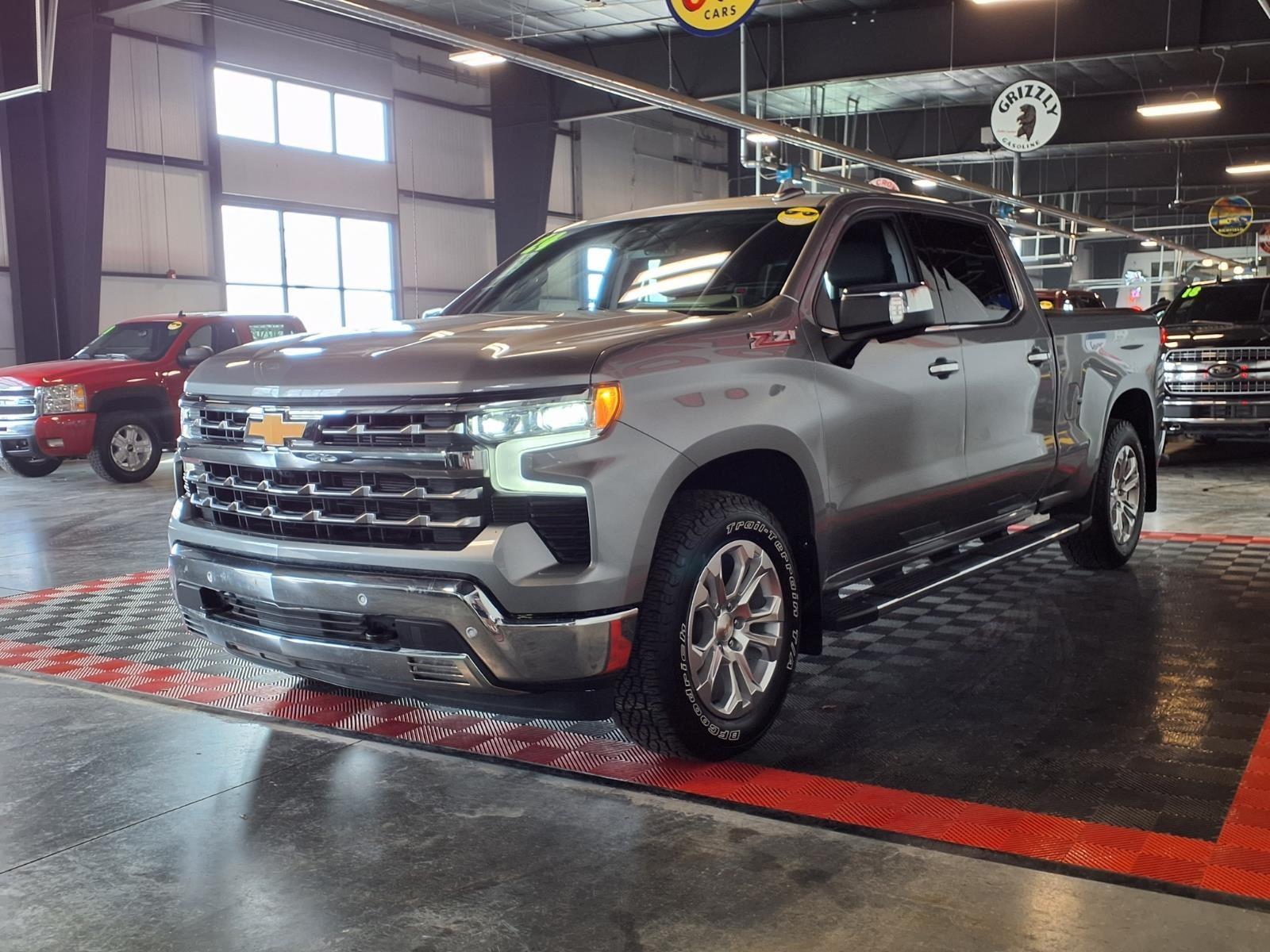 2024 Chevrolet Silverado 1500 LTZ - Sterling Gray Metallic exterior view 3