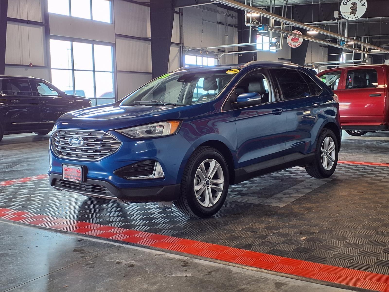 2020 Ford Edge SEL - Atlas Blue Metallic exterior view 3
