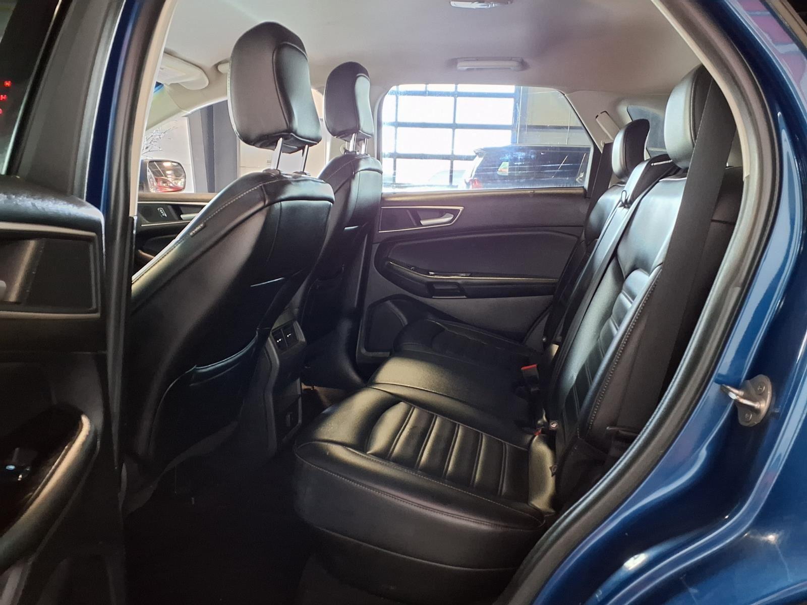 2020 Ford Edge SEL - Atlas Blue Metallic exterior view 13