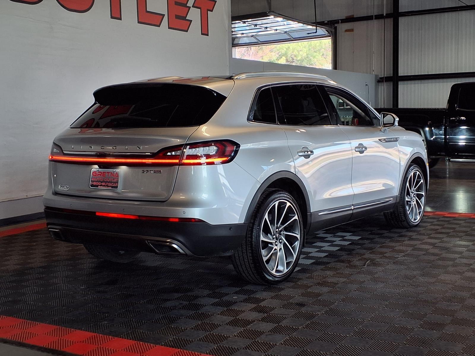 2019 Lincoln Nautilus Reserve - Ingot Silver Metallic exterior view 8