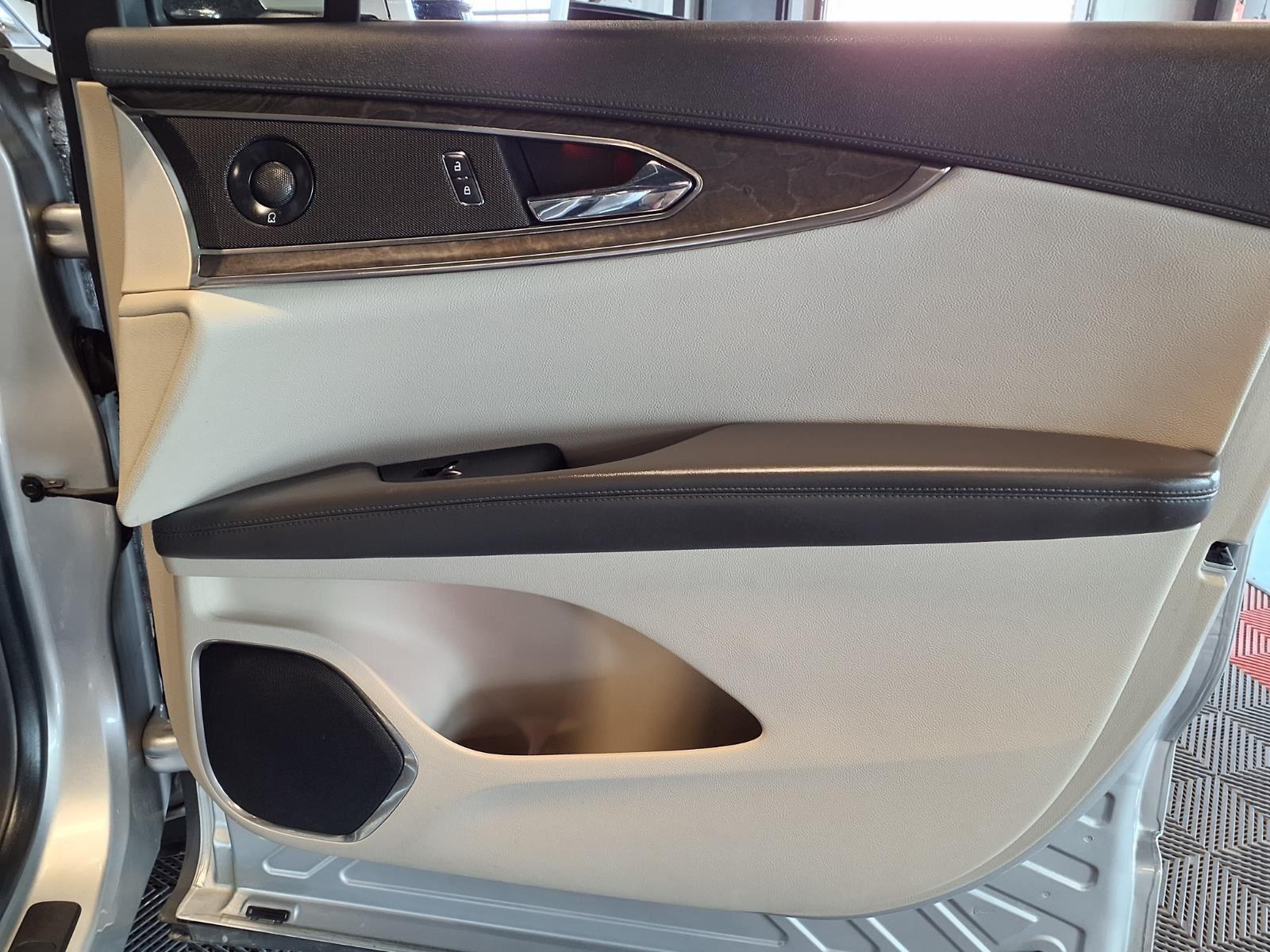 2019 Lincoln Nautilus Reserve - Ingot Silver Metallic exterior view 13