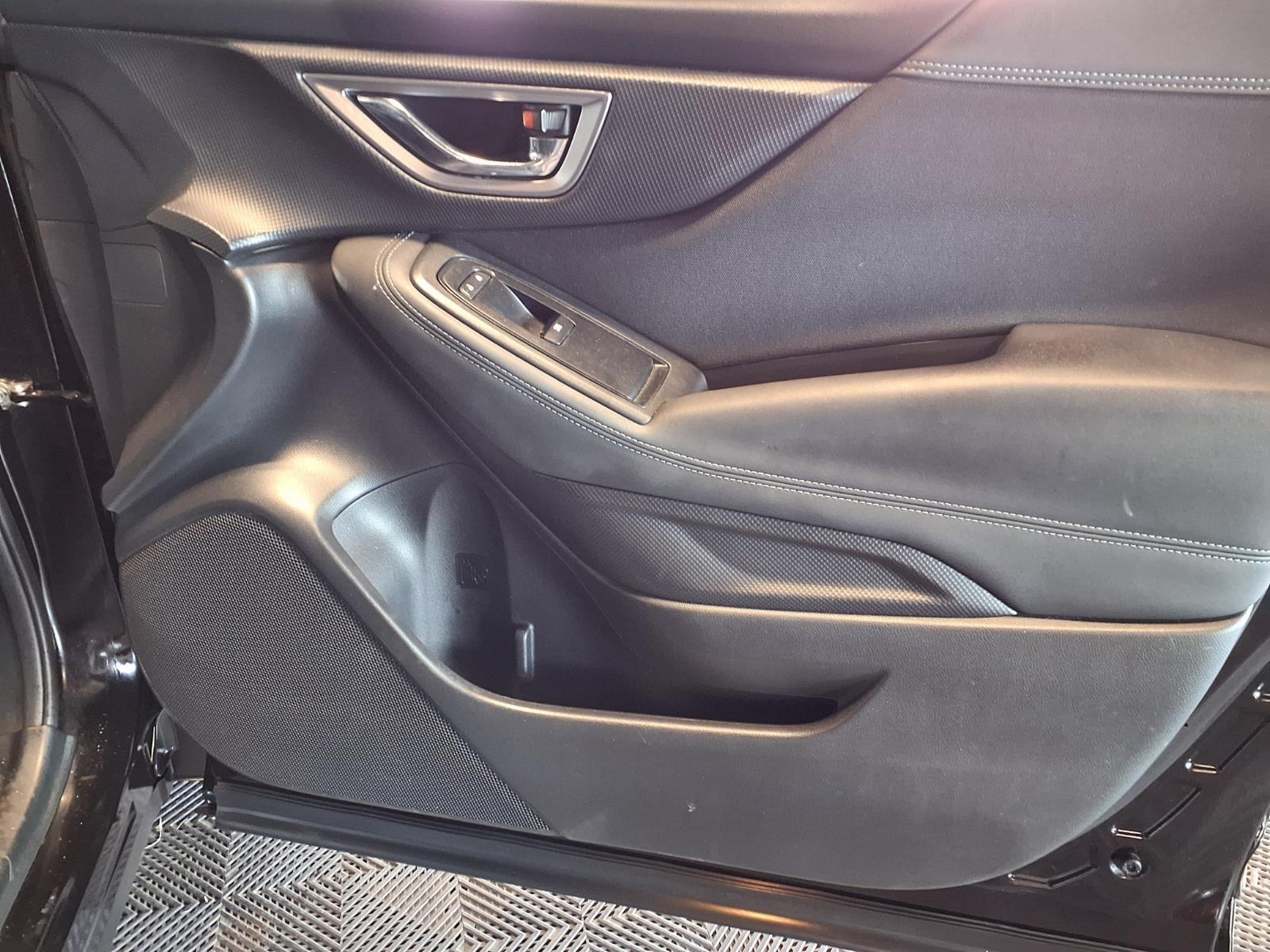 2024 Subaru Forester Premium - Crystal Black Silica exterior view 13