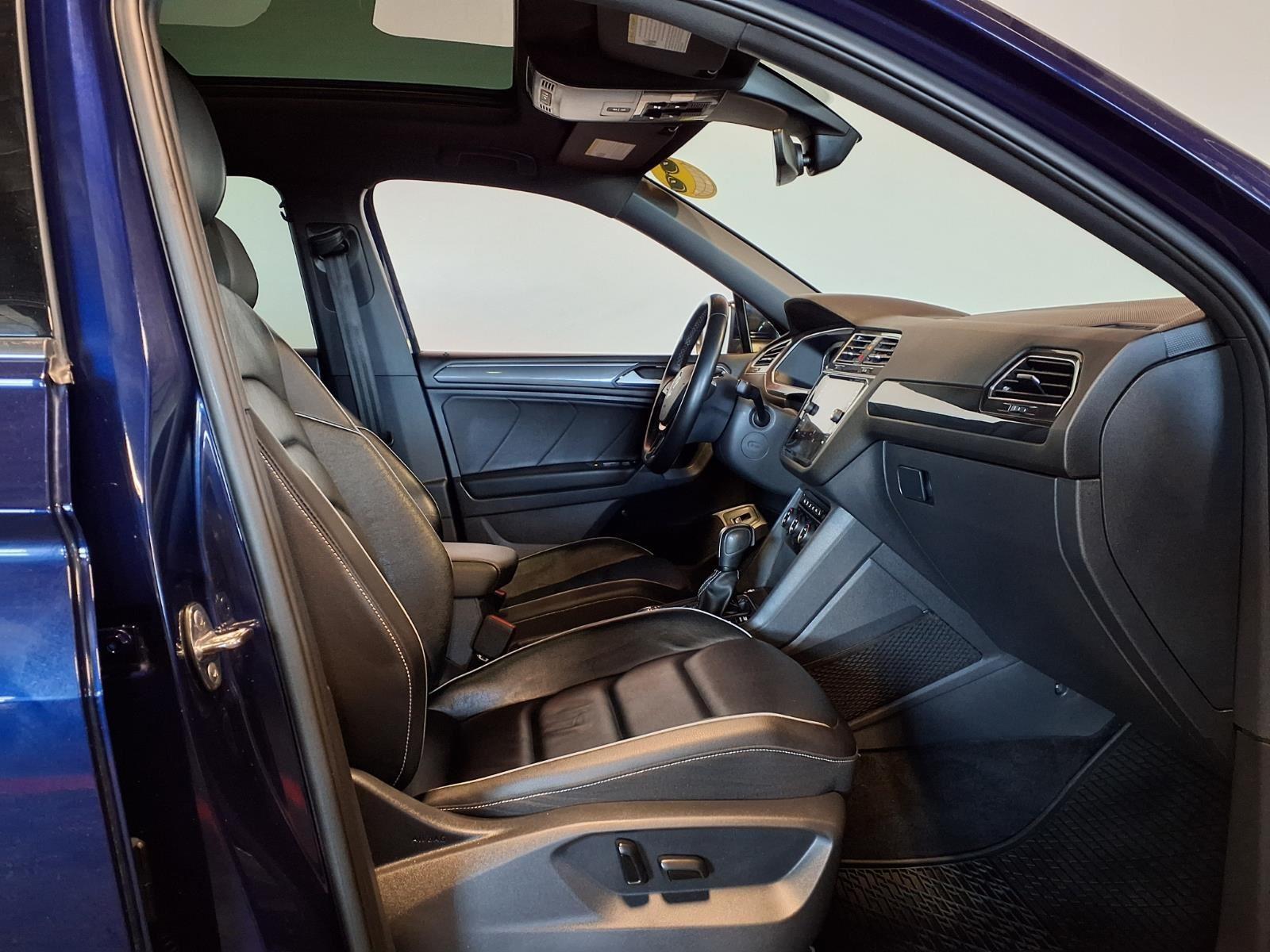 2021 VOLKSWAGEN TIGUAN - BLUE exterior view 12