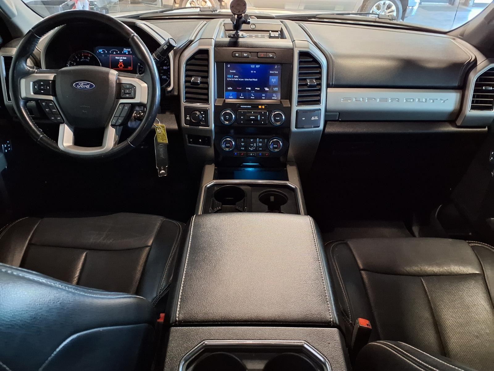 2021 Ford Super Duty F-250 SRW LARIAT - Oxford White exterior view 16