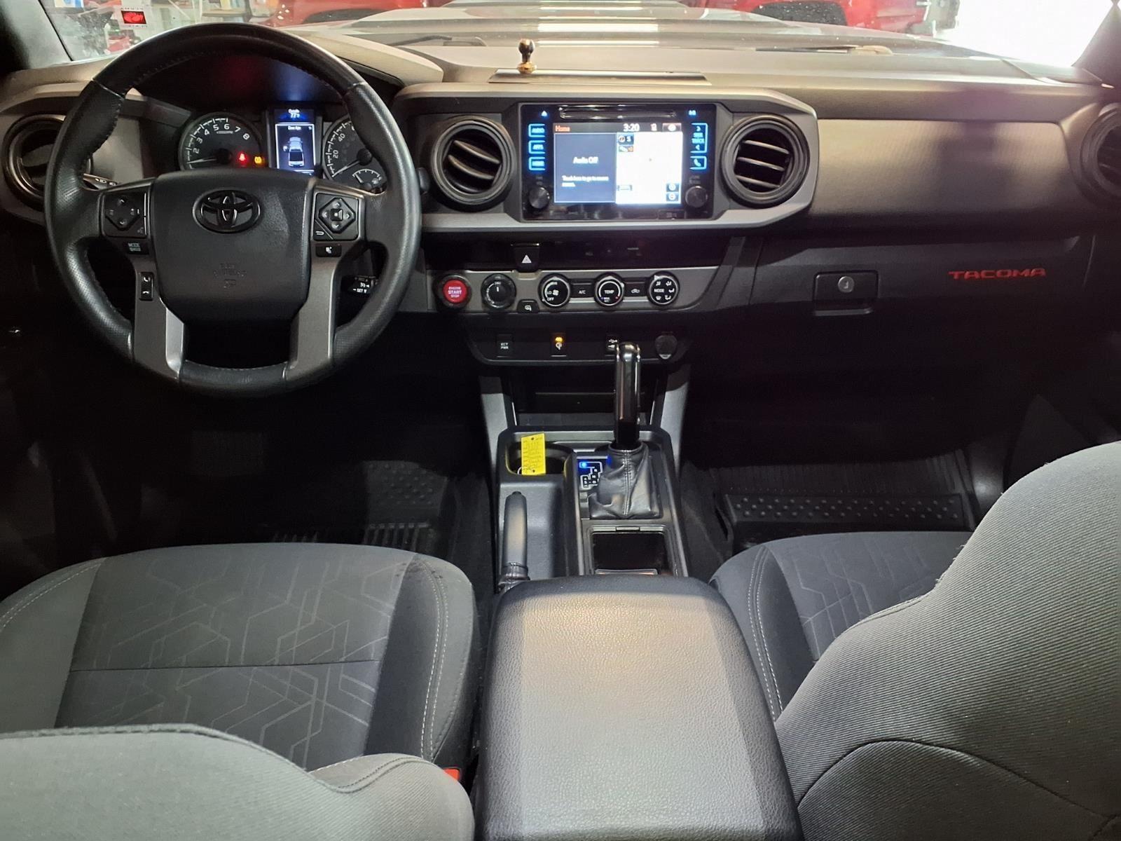 2017 Toyota Tacoma SR5 - Magnetic Gray Metallic exterior view 14