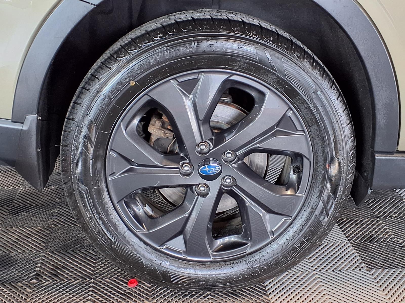 2020 Subaru Outback Onyx Edition XT - Autumn Green Metallic exterior view 9