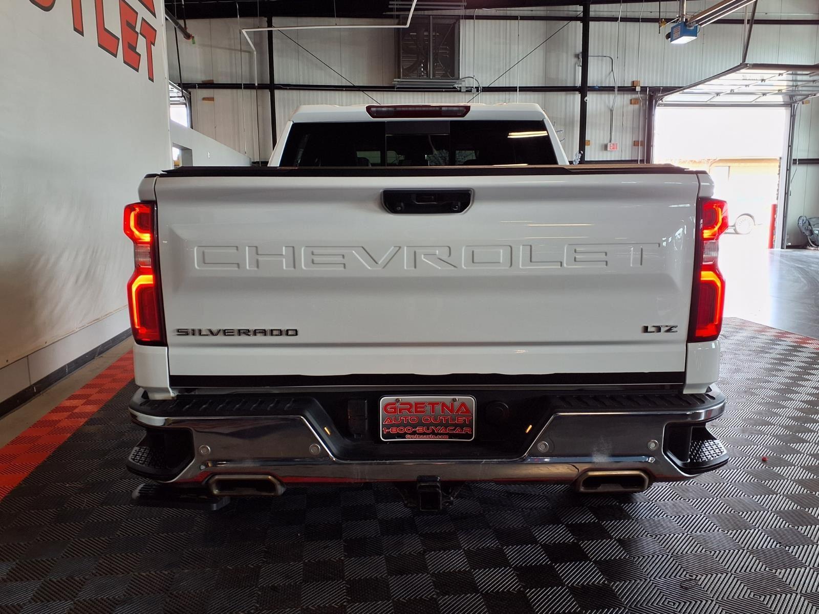 2023 Chevrolet Silverado 1500 LTZ - Summit White exterior view 5