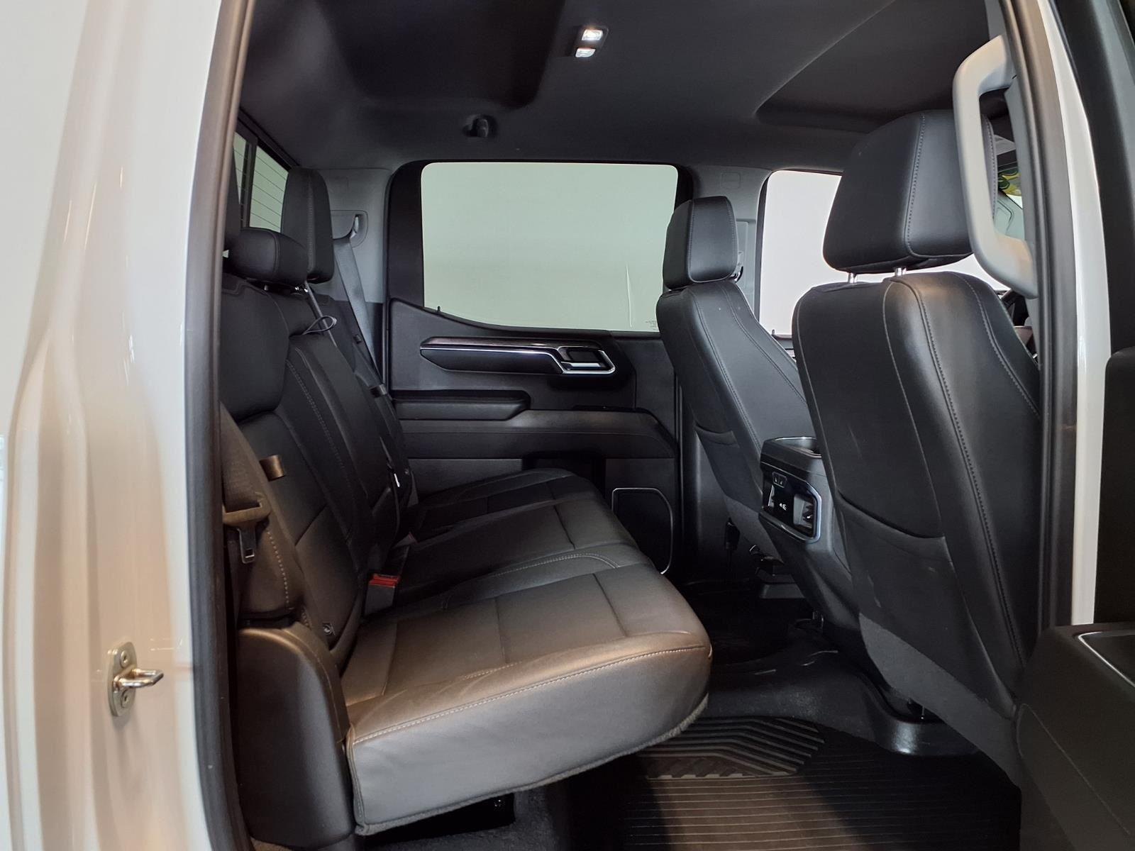 2023 Chevrolet Silverado 1500 LTZ - Summit White exterior view 9