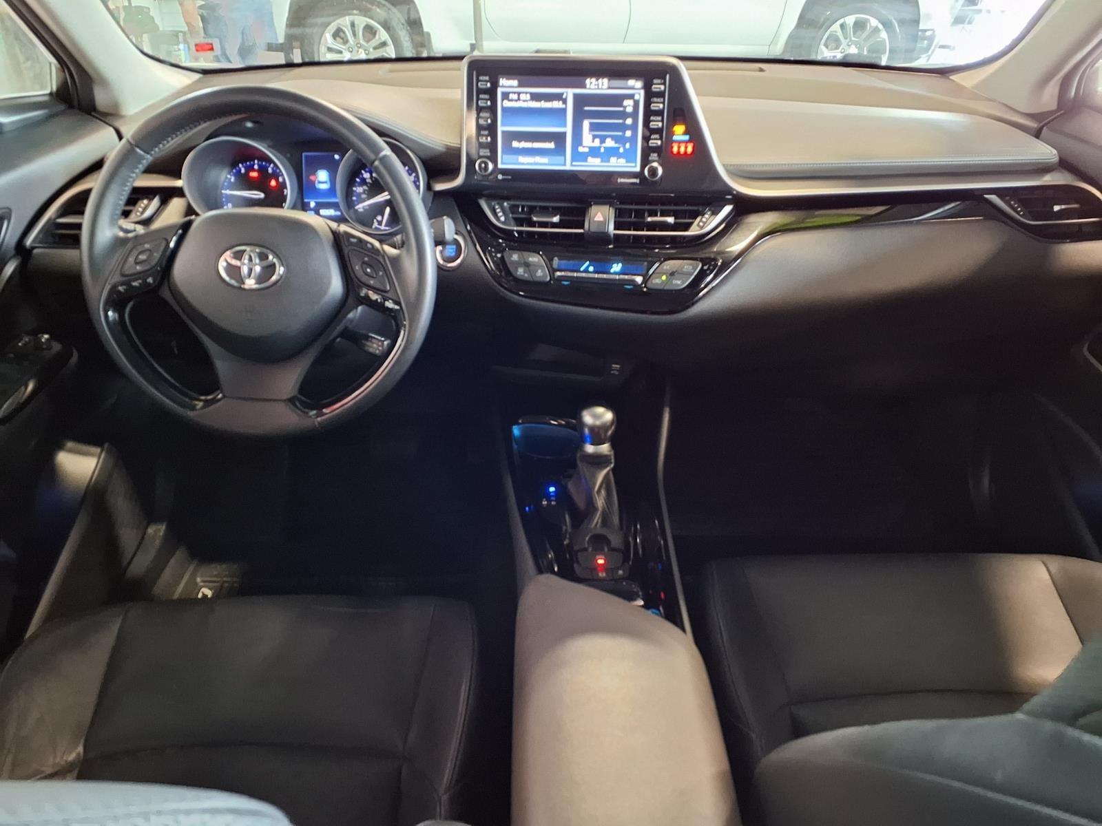 2020 Toyota C-HR Limited - Blizzard Pearl exterior view 14