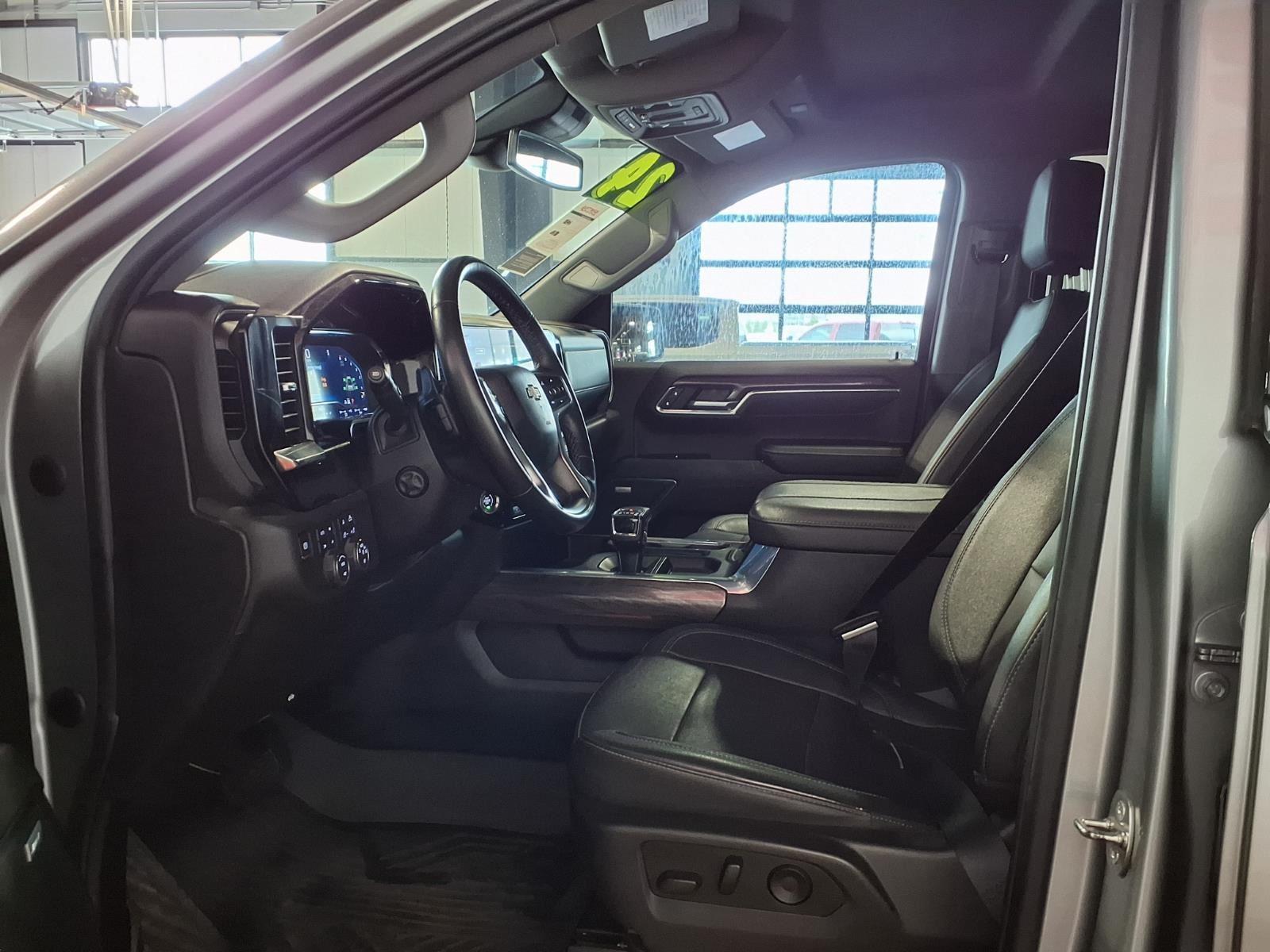 2024 Chevrolet Silverado 1500 LTZ - Sterling Gray Metallic exterior view 17