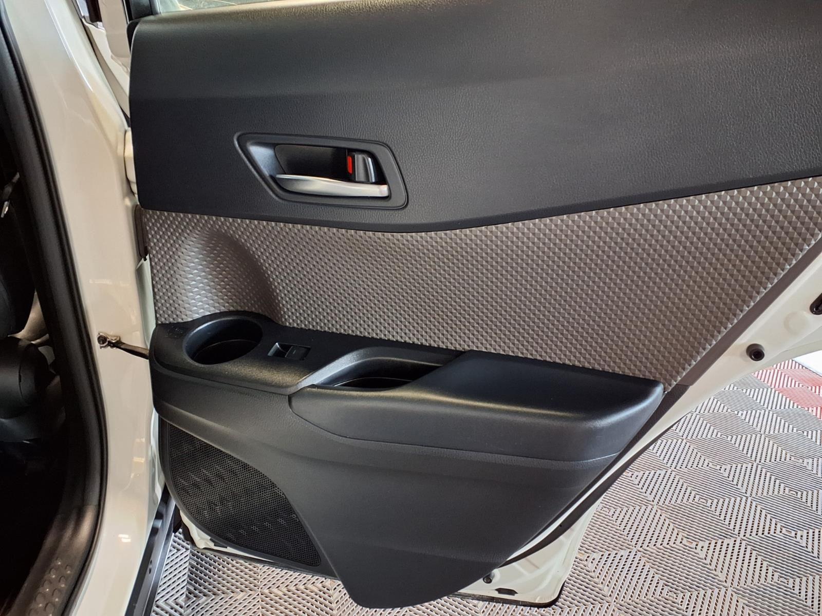 2020 Toyota C-HR Limited - Blizzard Pearl exterior view 9