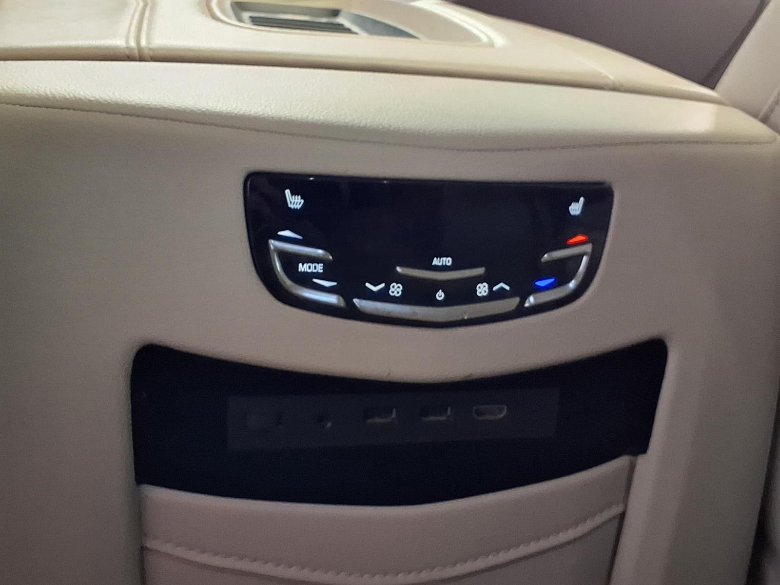 2018 Cadillac Escalade Premium Luxury - Crystal White Tricoat exterior view 19