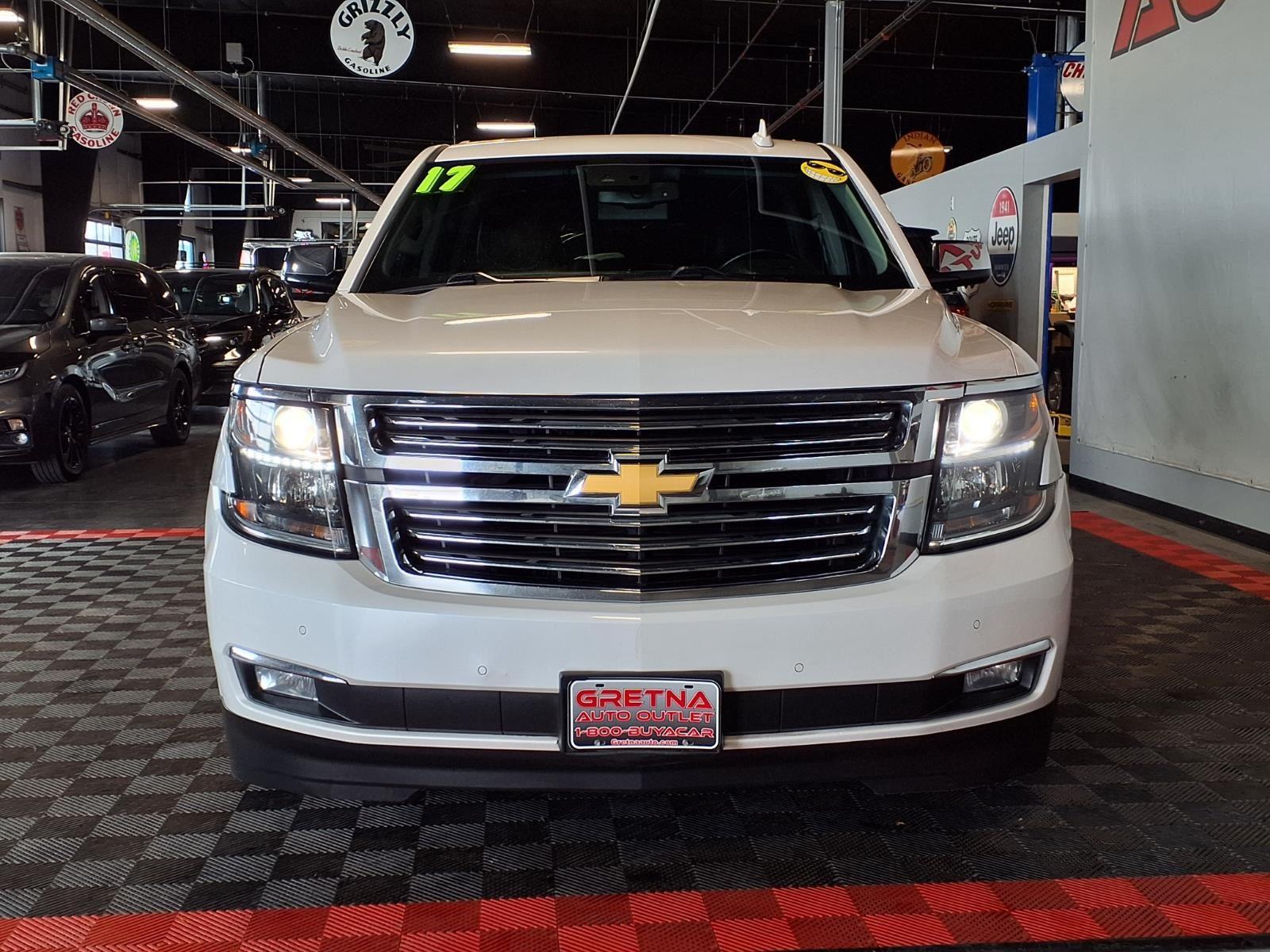 2017 Chevrolet Tahoe Premier - Iridescent Pearl Tricoat exterior view 2