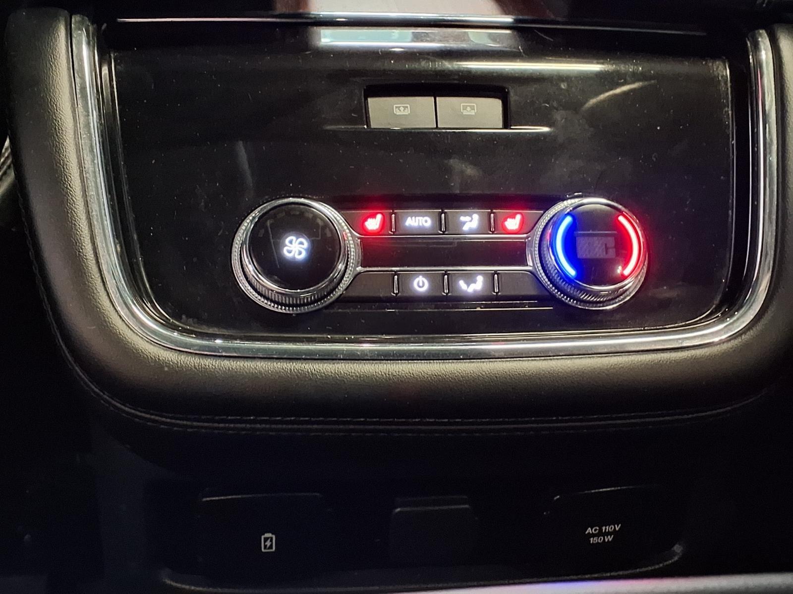 2020 Lincoln Navigator Reserve - Blue Diamond exterior view 18