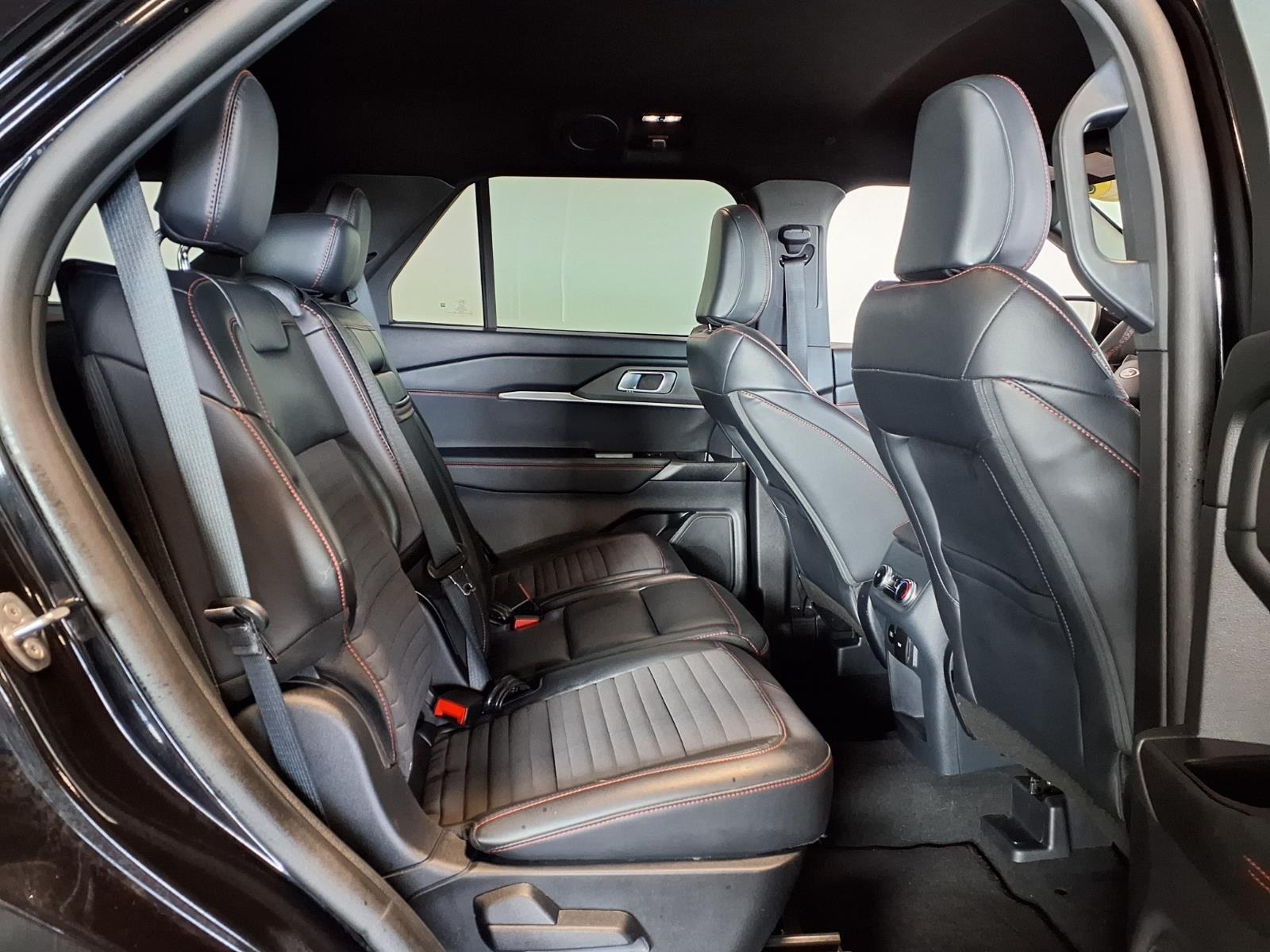 2025 FORD EXPLORER - BLACK exterior view 11