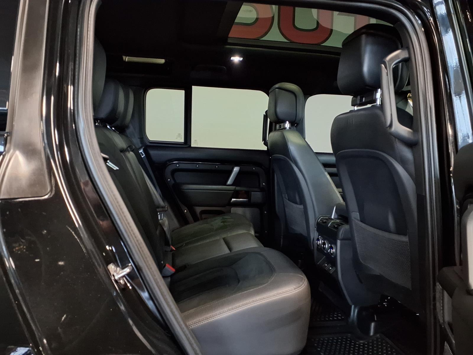 2023 Land Rover Defender V8 - Santorini Black Metallic exterior view 9