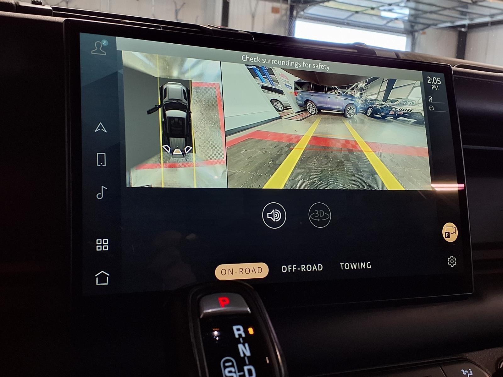 2023 Land Rover Defender V8 - Santorini Black Metallic exterior view 20