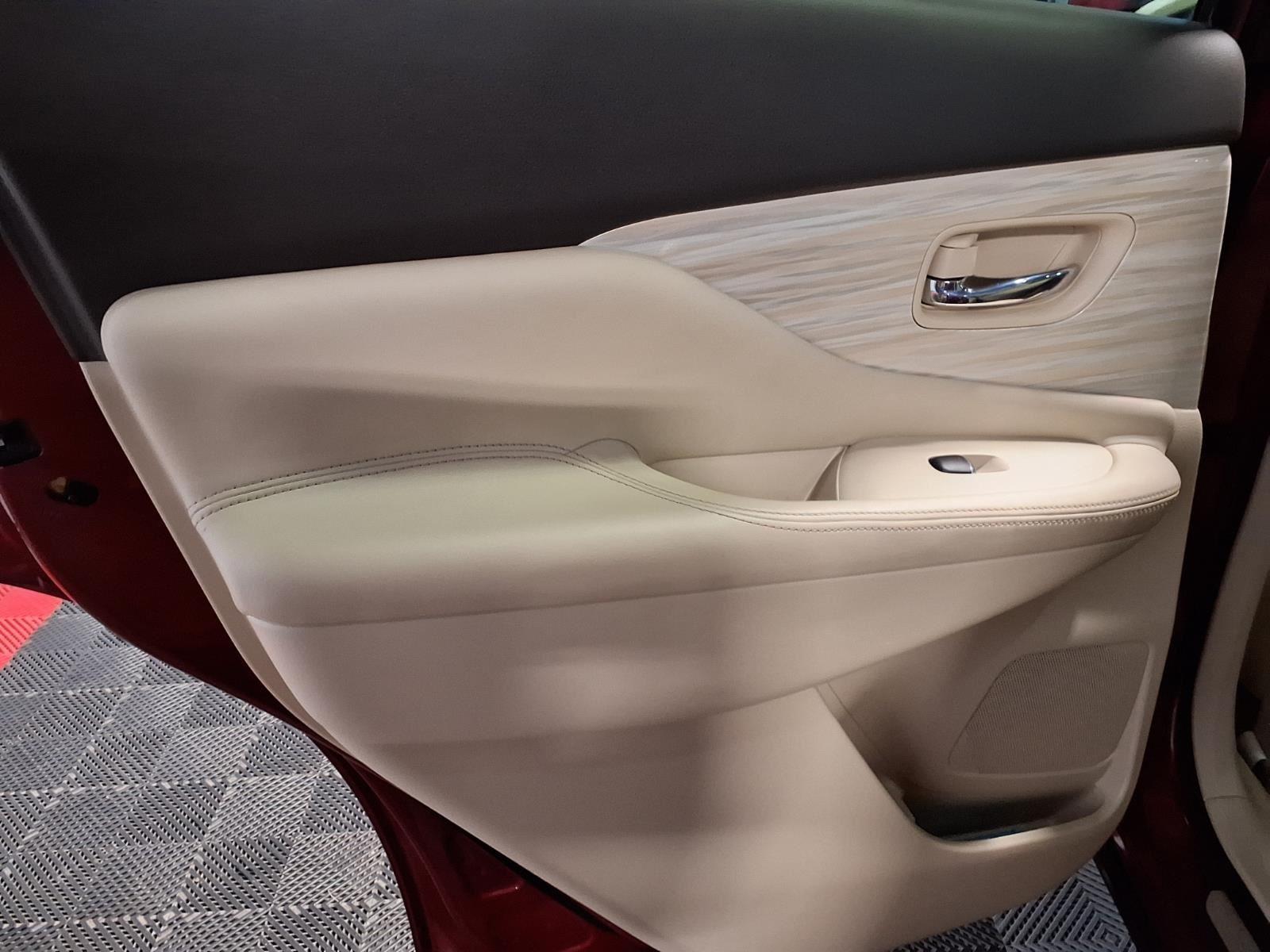 2015 Nissan Murano Platinum - Cayenne Red Metallic exterior view 13