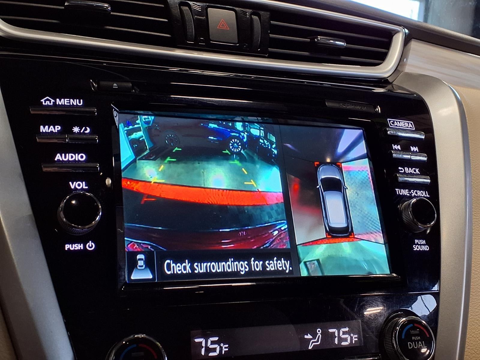 2015 Nissan Murano Platinum - Cayenne Red Metallic exterior view 18