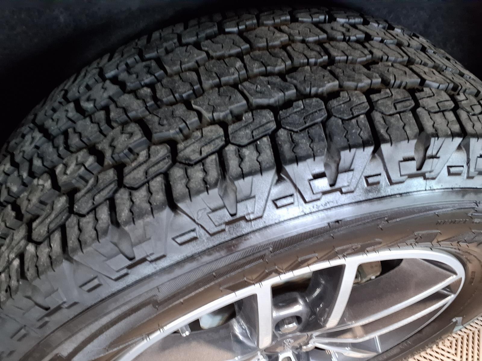 2019 Jeep Grand Cherokee Limited - Velvet Red Pearlcoat exterior view 10