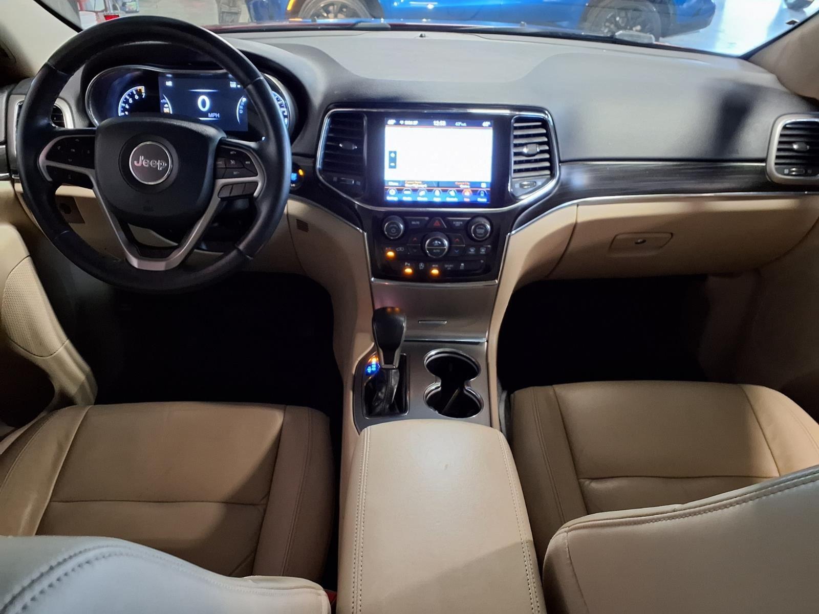 2019 Jeep Grand Cherokee Limited - Velvet Red Pearlcoat exterior view 17