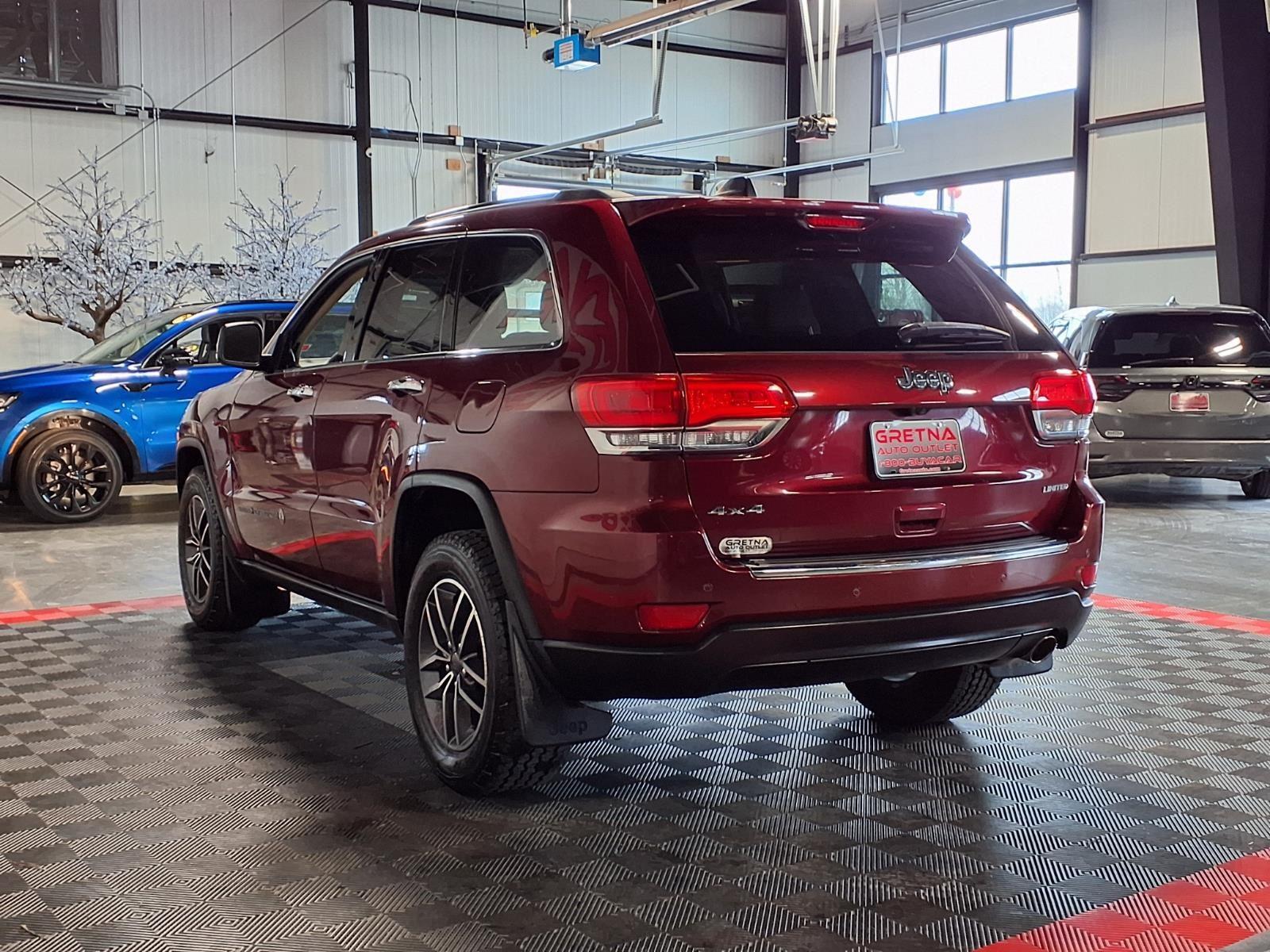 2019 Jeep Grand Cherokee Limited - Velvet Red Pearlcoat exterior view 4