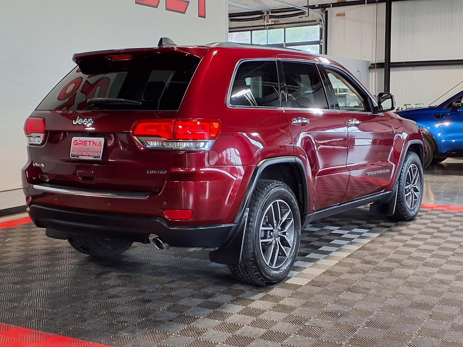 2019 Jeep Grand Cherokee Limited - Velvet Red Pearlcoat exterior view 8