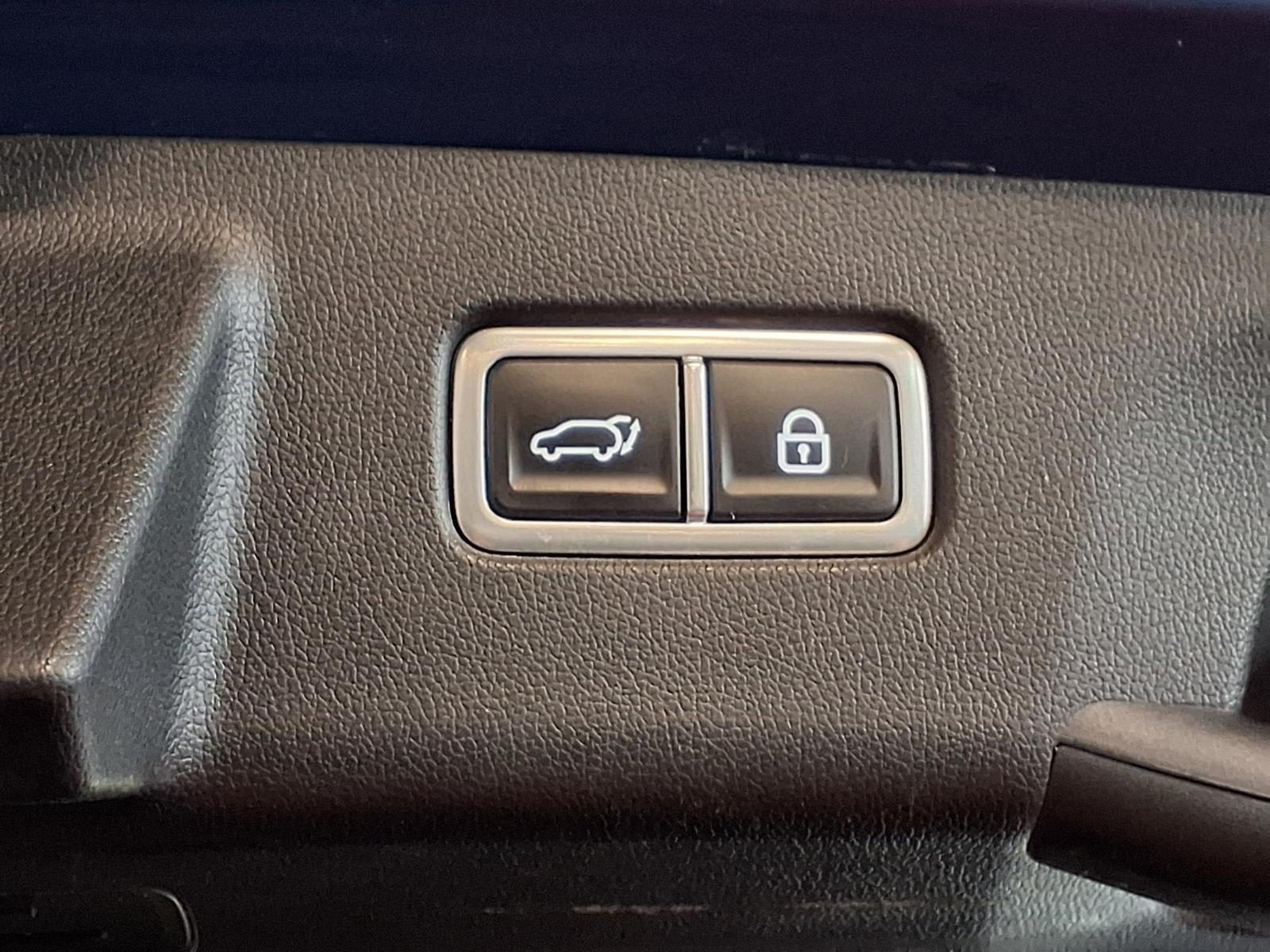 2023 Kia Sorento SX - Sapphire Blue exterior view 6